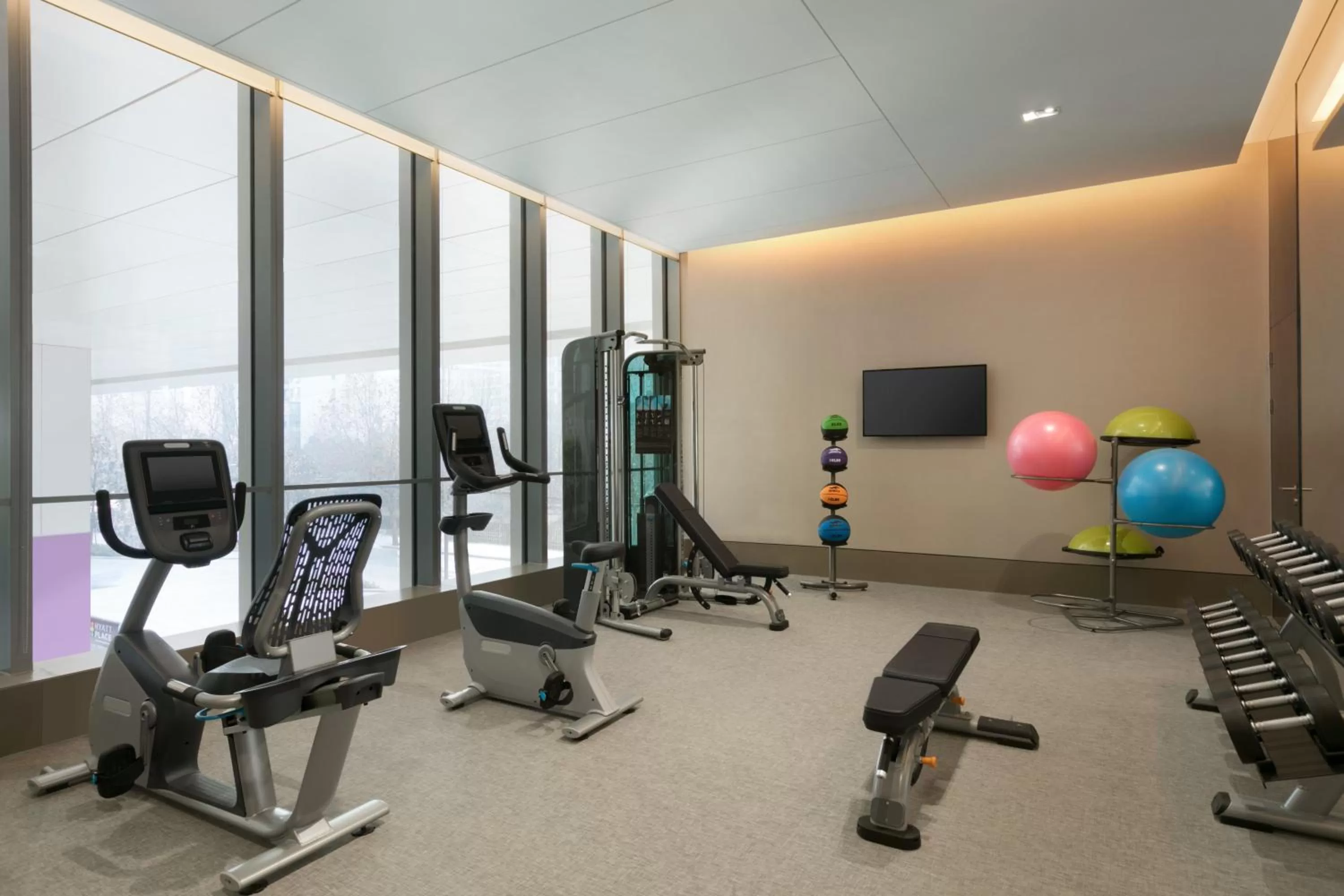Fitness centre/facilities in Hyatt Place Shanghai Tianshan Plaza