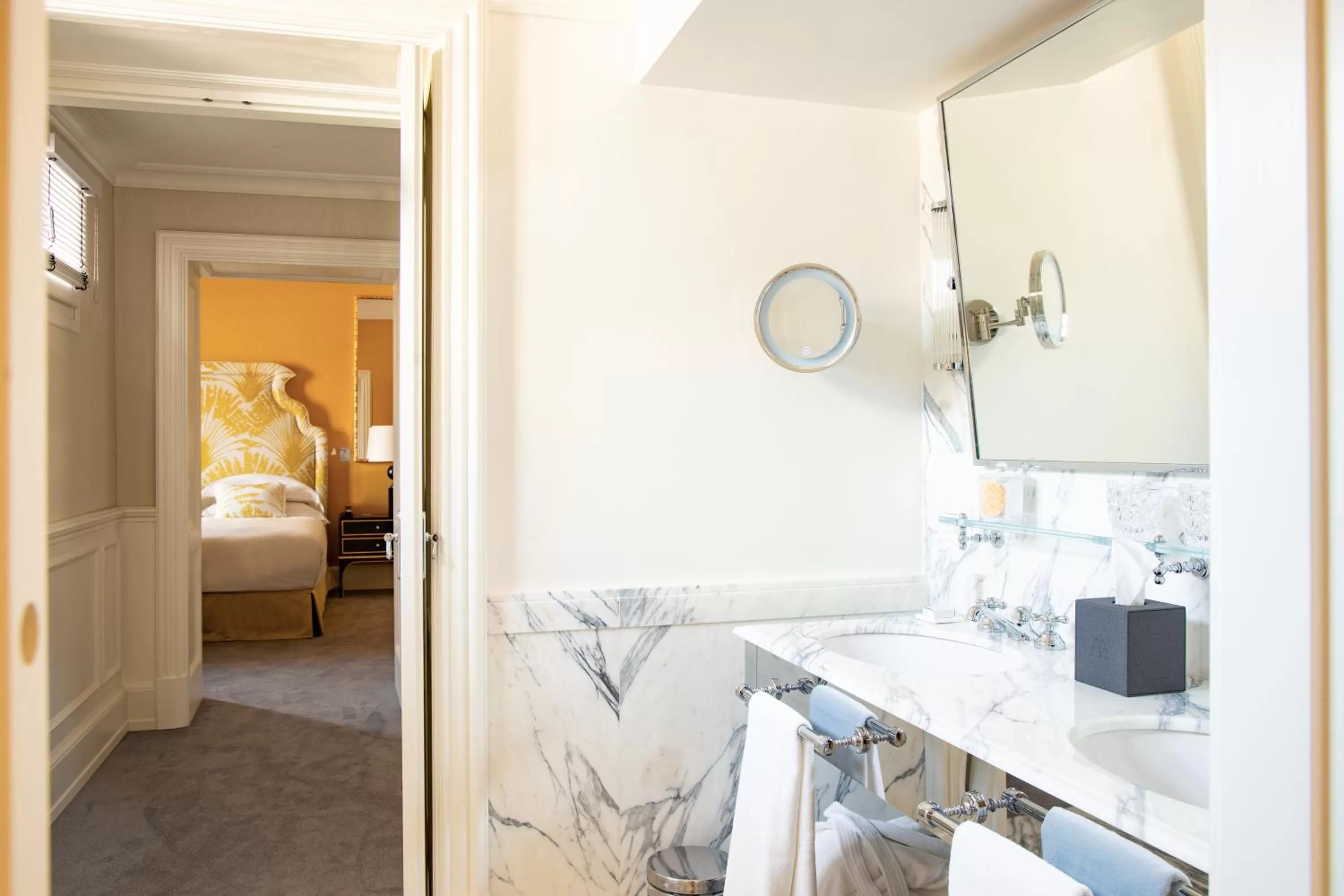 Bathroom, Bed in Maalot Roma - Small Luxury Hotels of the World