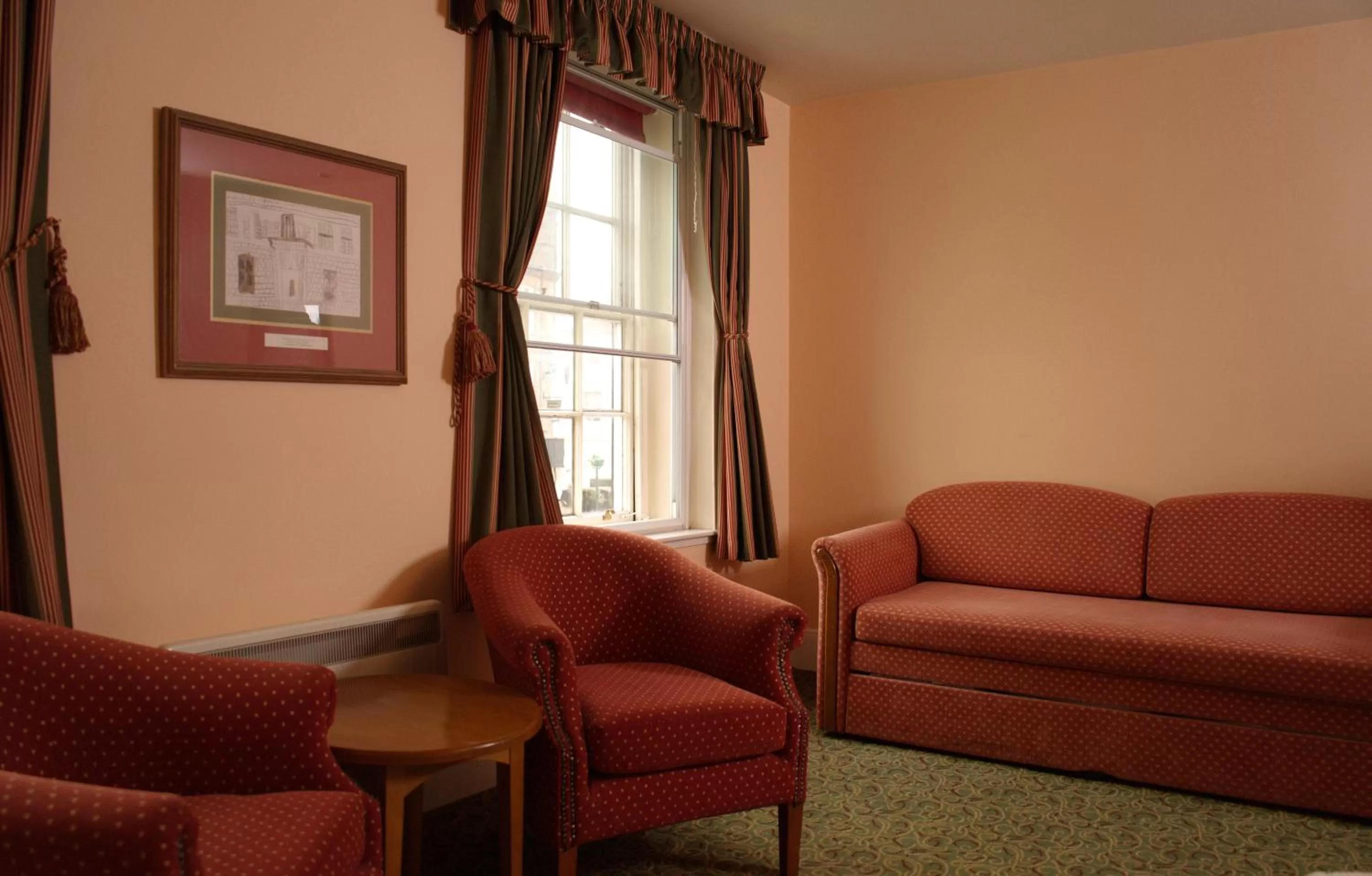 Seating Area in The Catherine Wheel Wetherspoon Hotel