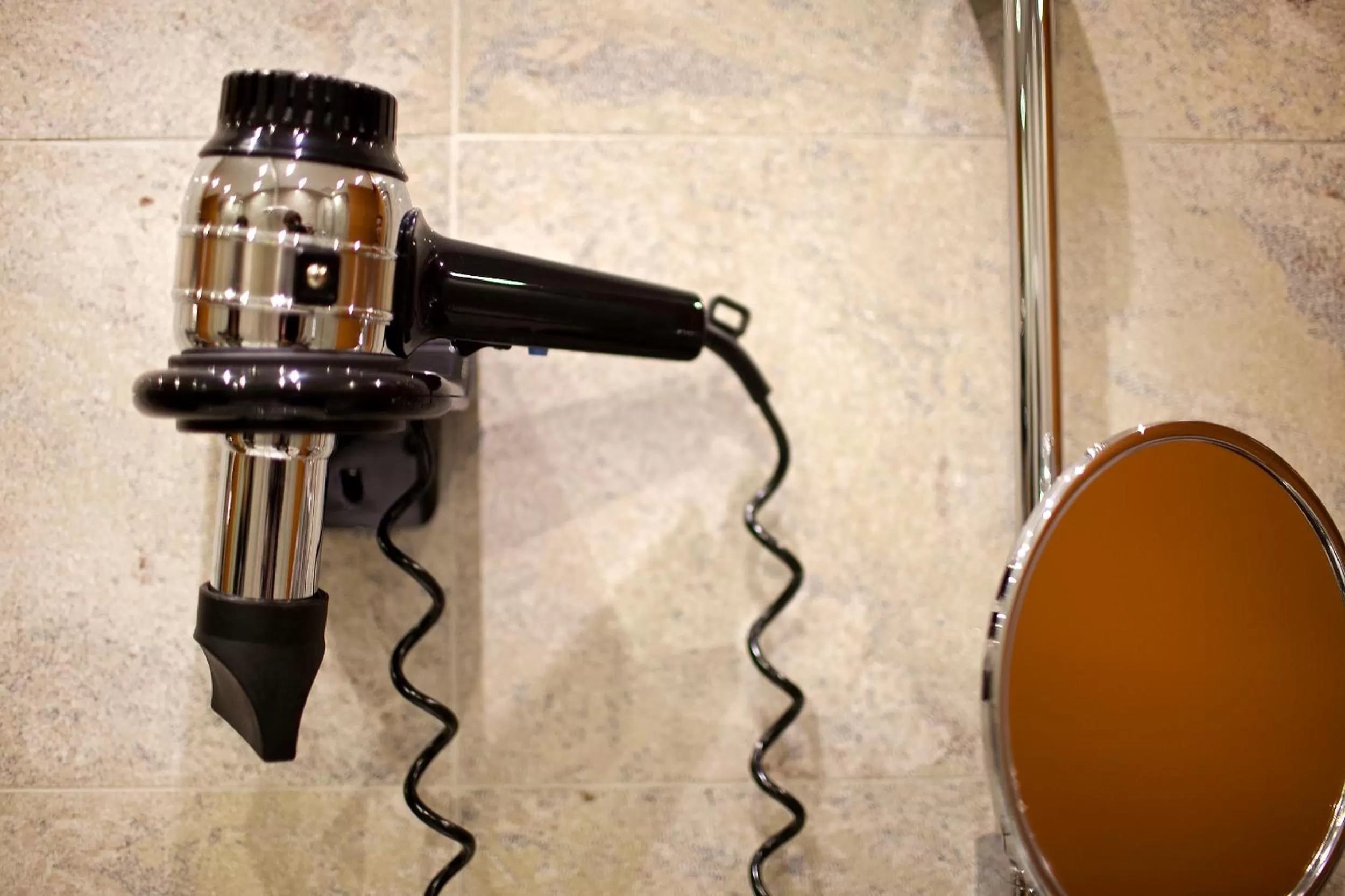 Bathroom in Silken Puerta Madrid