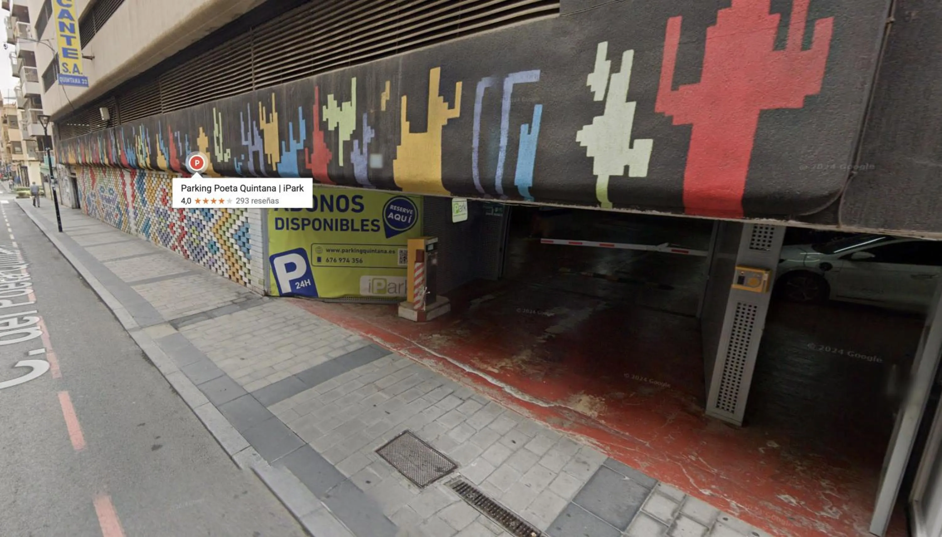 Street view in La Lonja