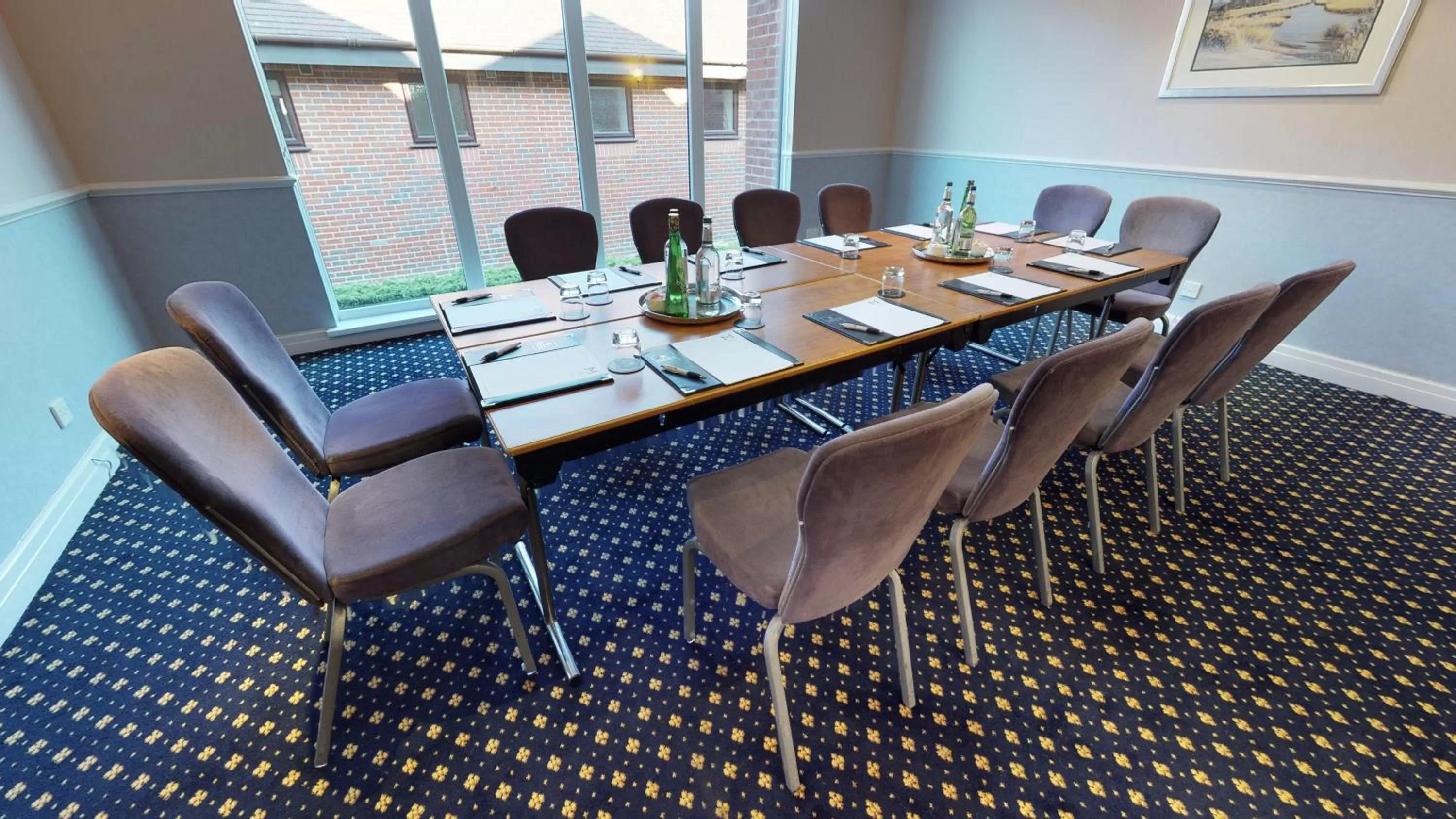 Meeting/conference room in Macdonald Elmers Court Resort