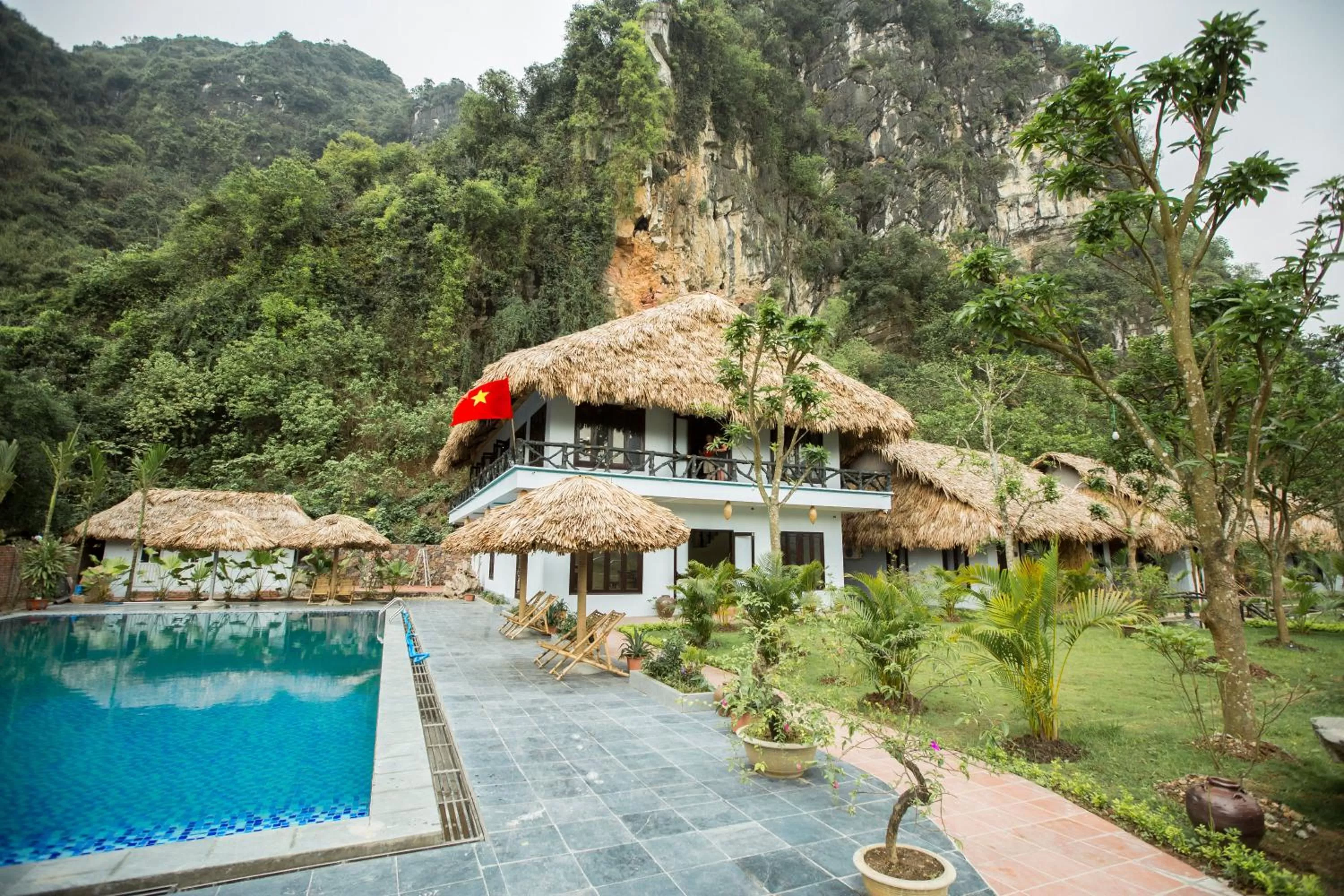 Swimming pool in Tam Coc Rice Fields Resort