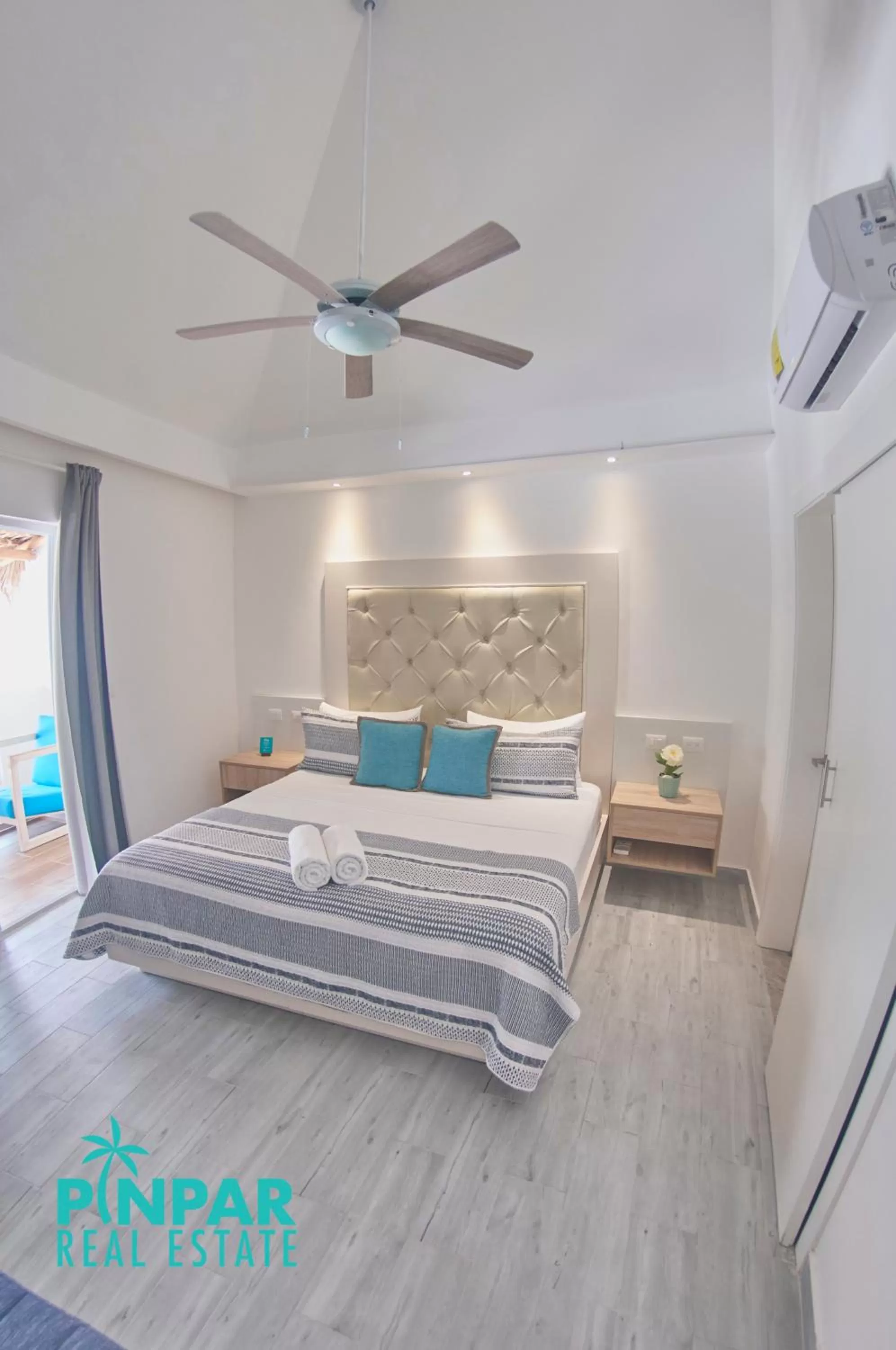 Bed in Villa Blanca Beach Club