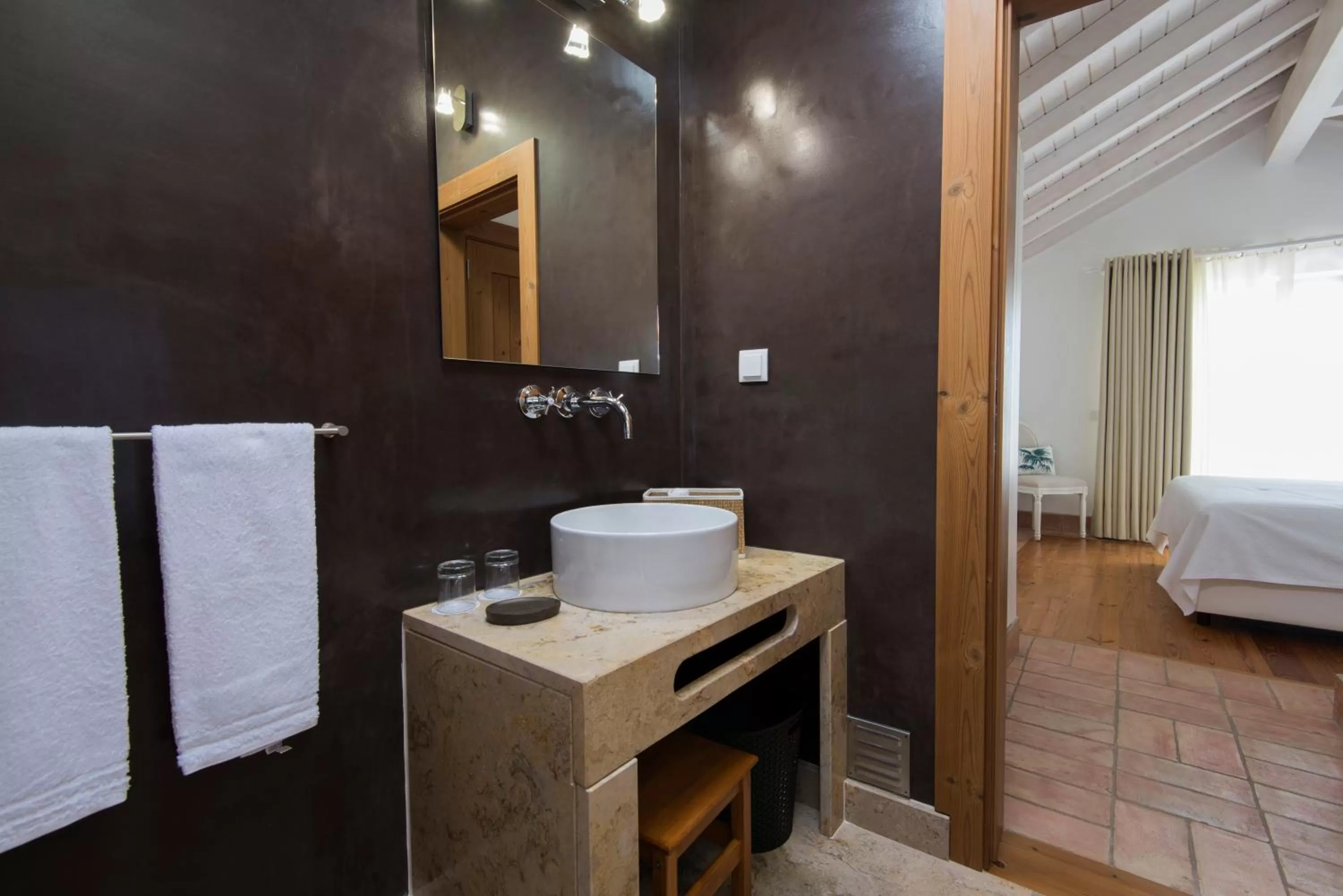 Bathroom, Bed in Guarda Rios
