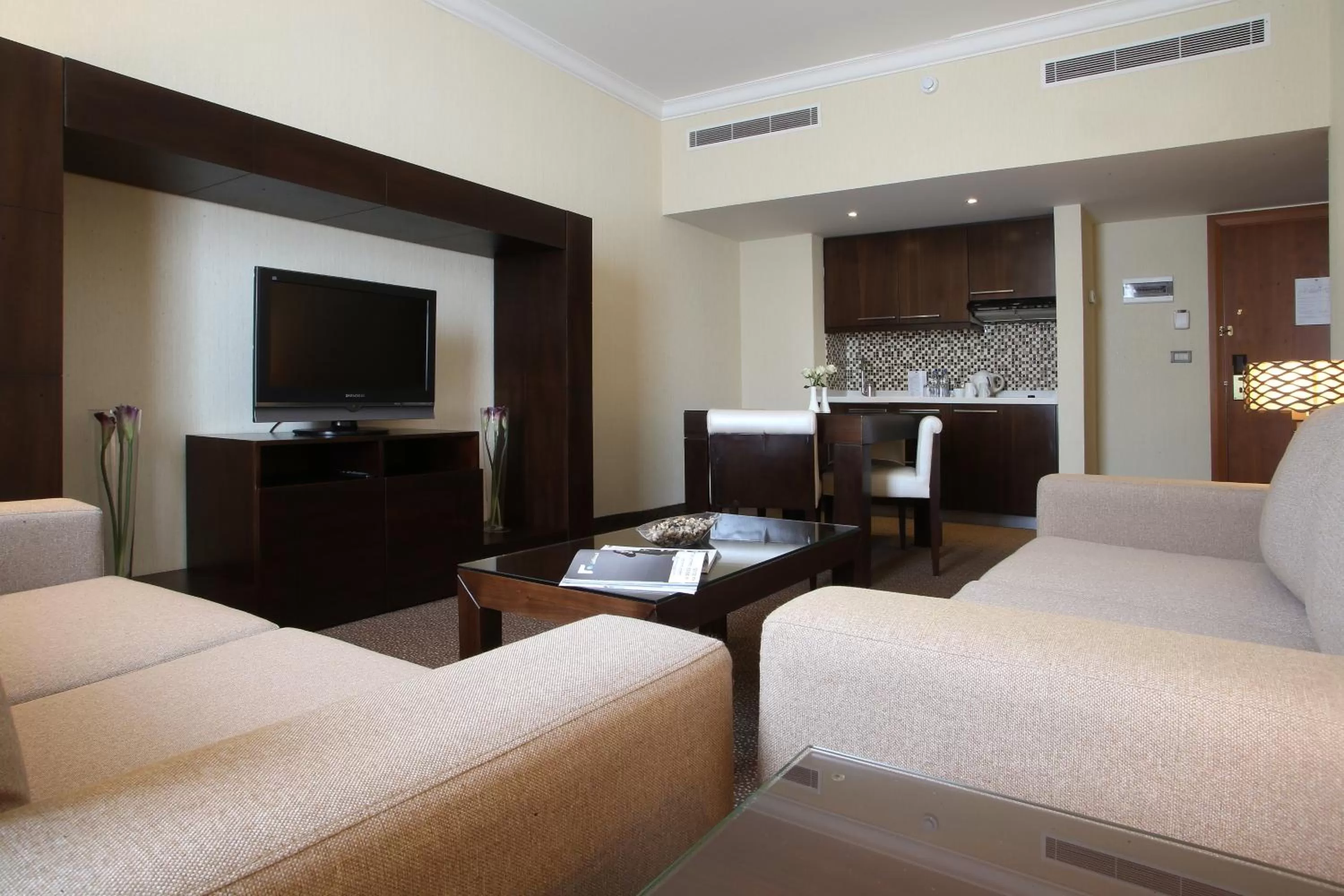 Living room, Bed in Lancaster Raouche Hotel