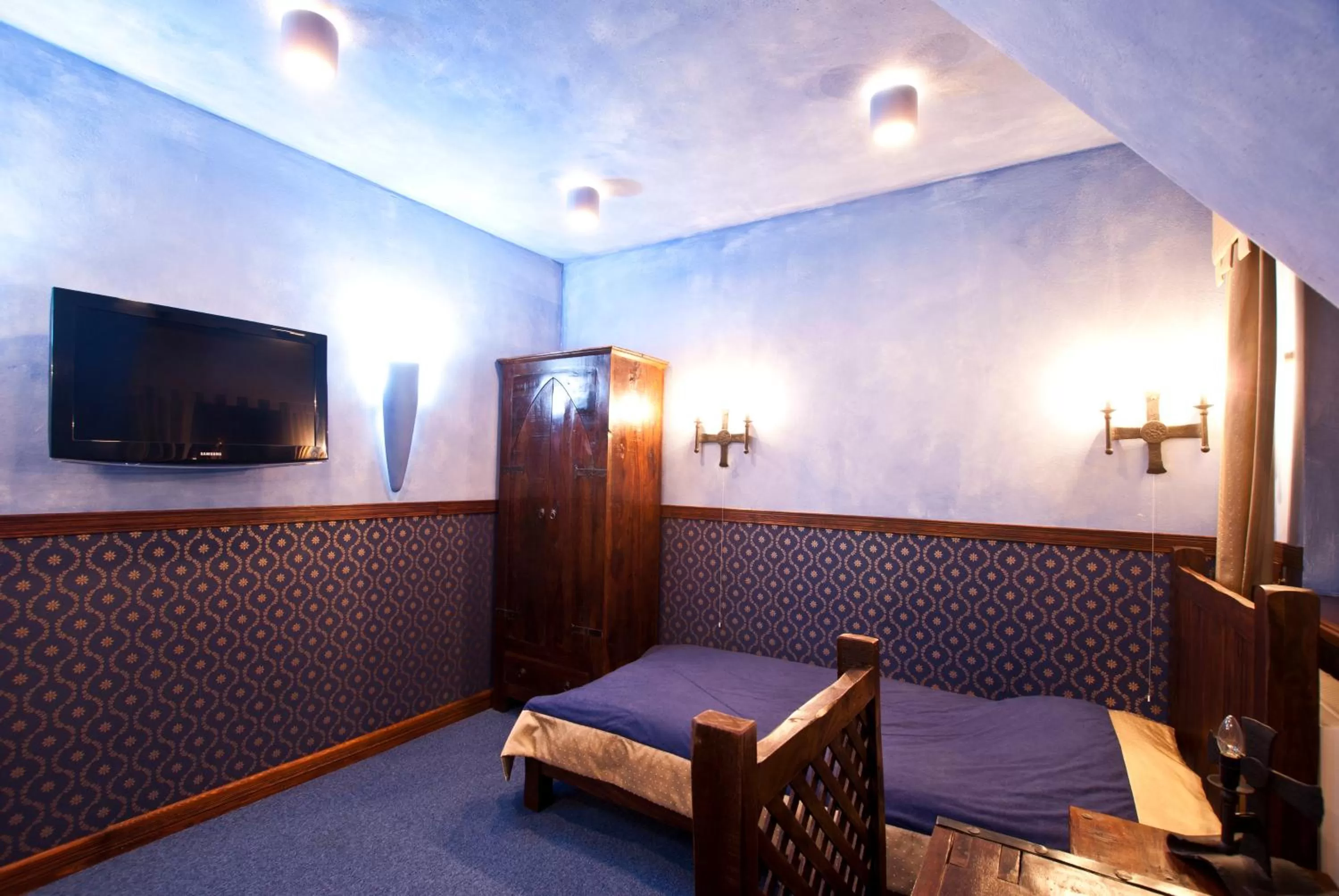 Bed in Zamek Uniejów