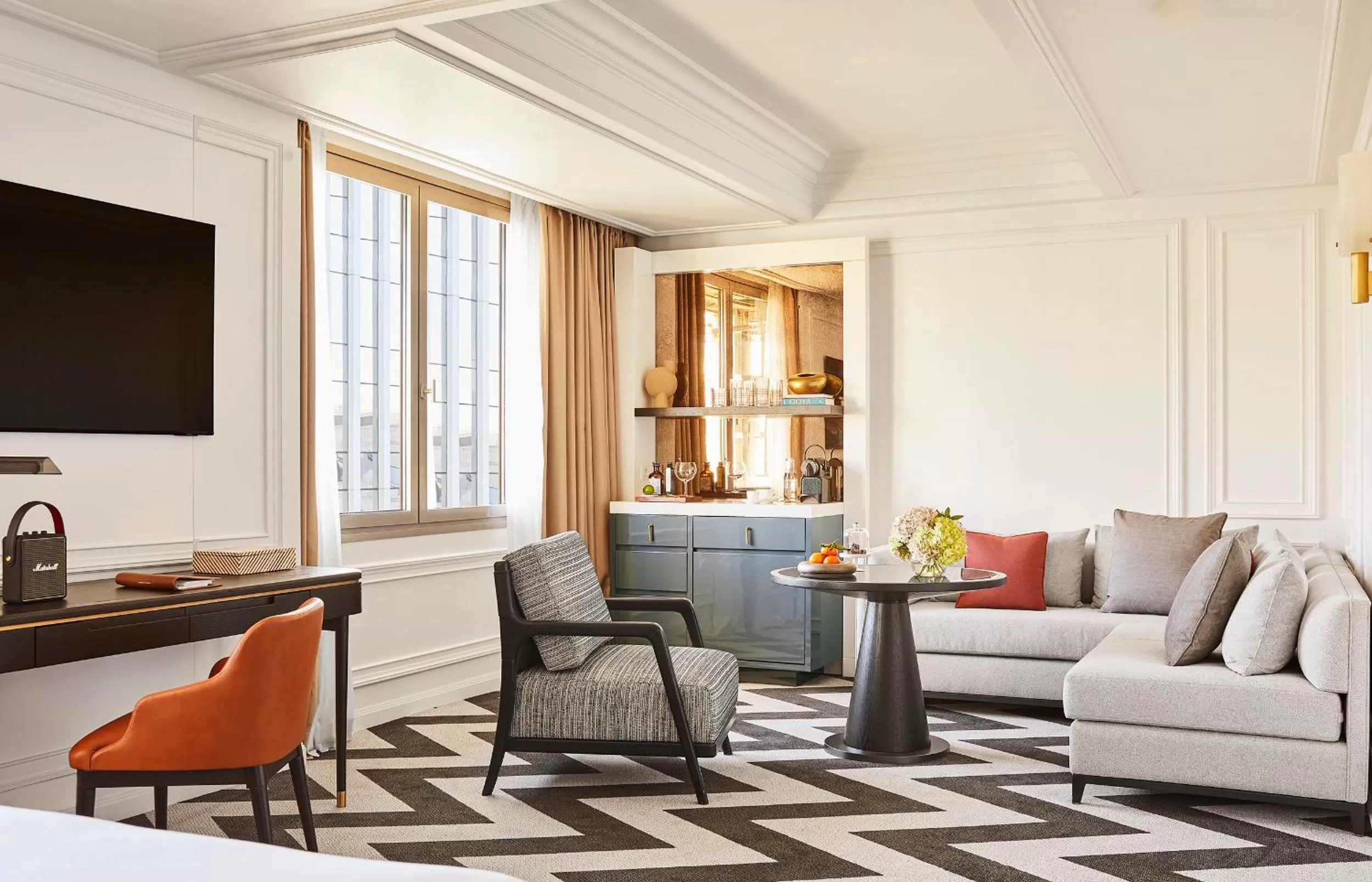 City view in Rosewood Villa Magna