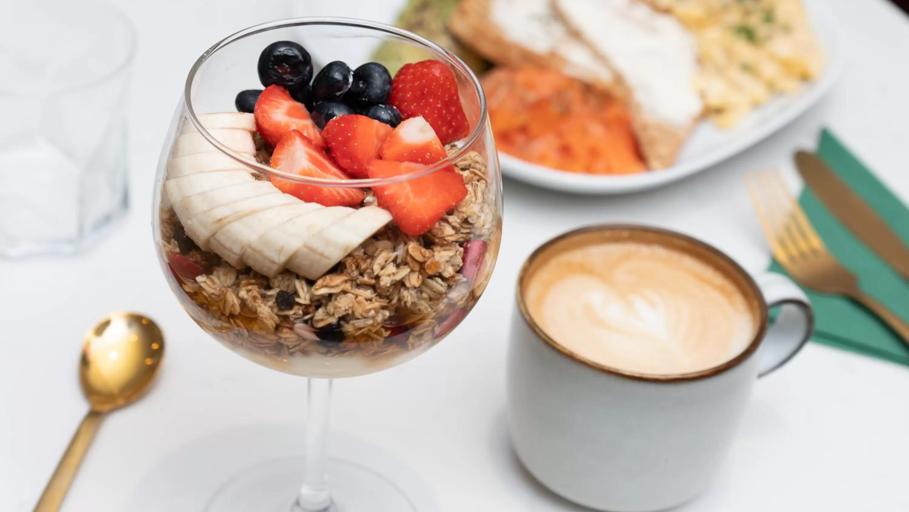 Food and drinks in The Parr’s Bank Hotel