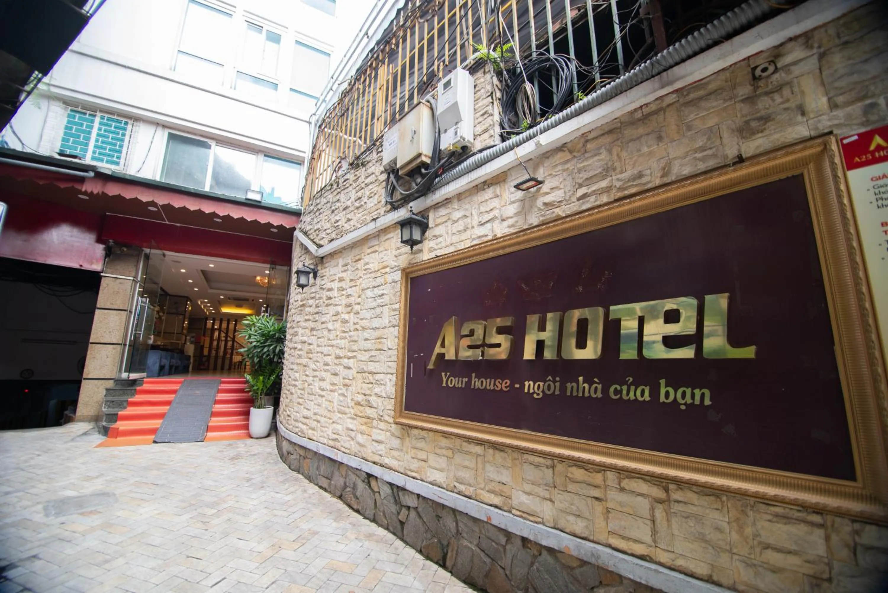 A25 Hotel - 61 Lương Ngọc Quyến