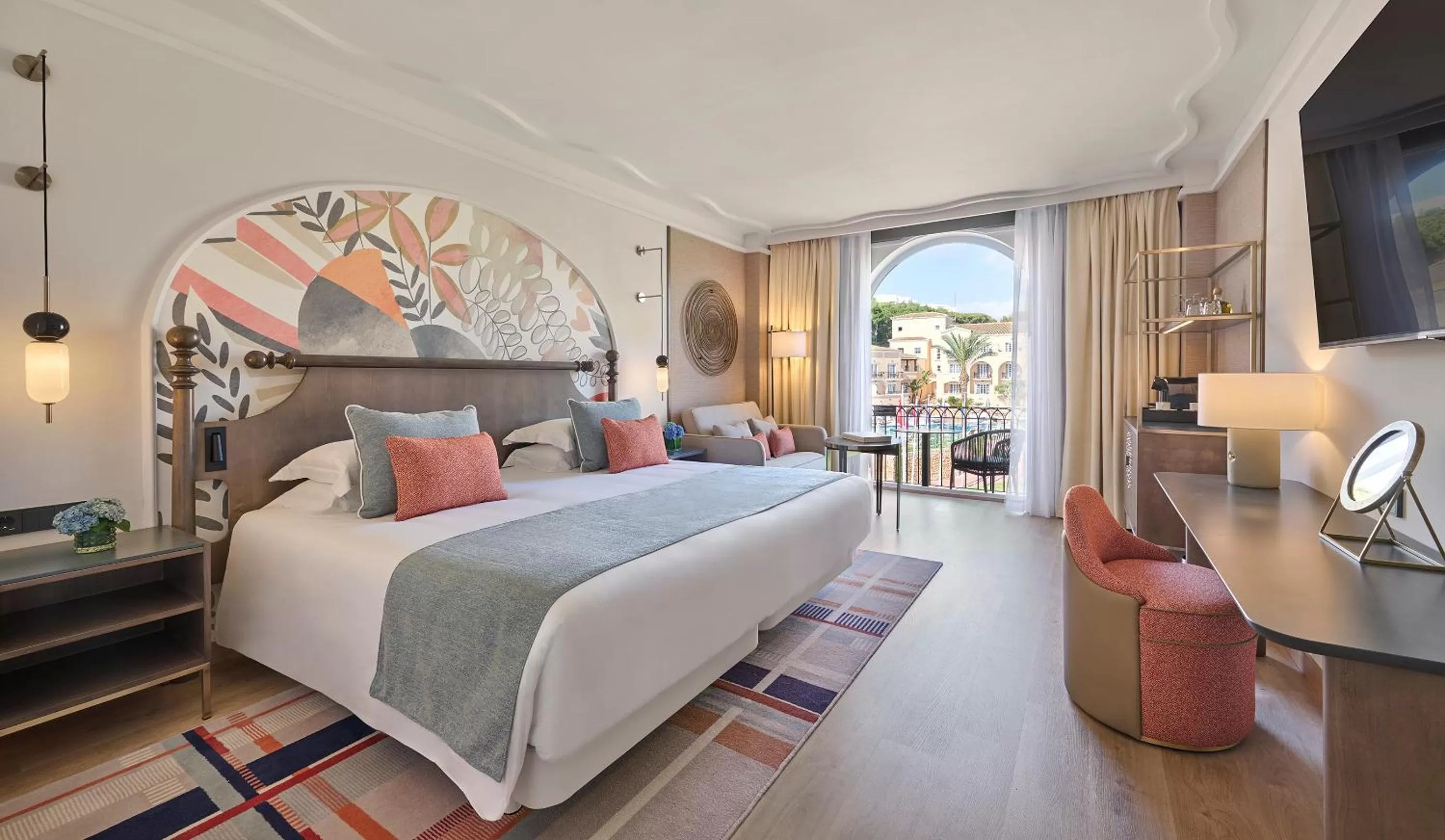 Pool view, Bed in Grand Hyatt La Manga Club Golf & Spa