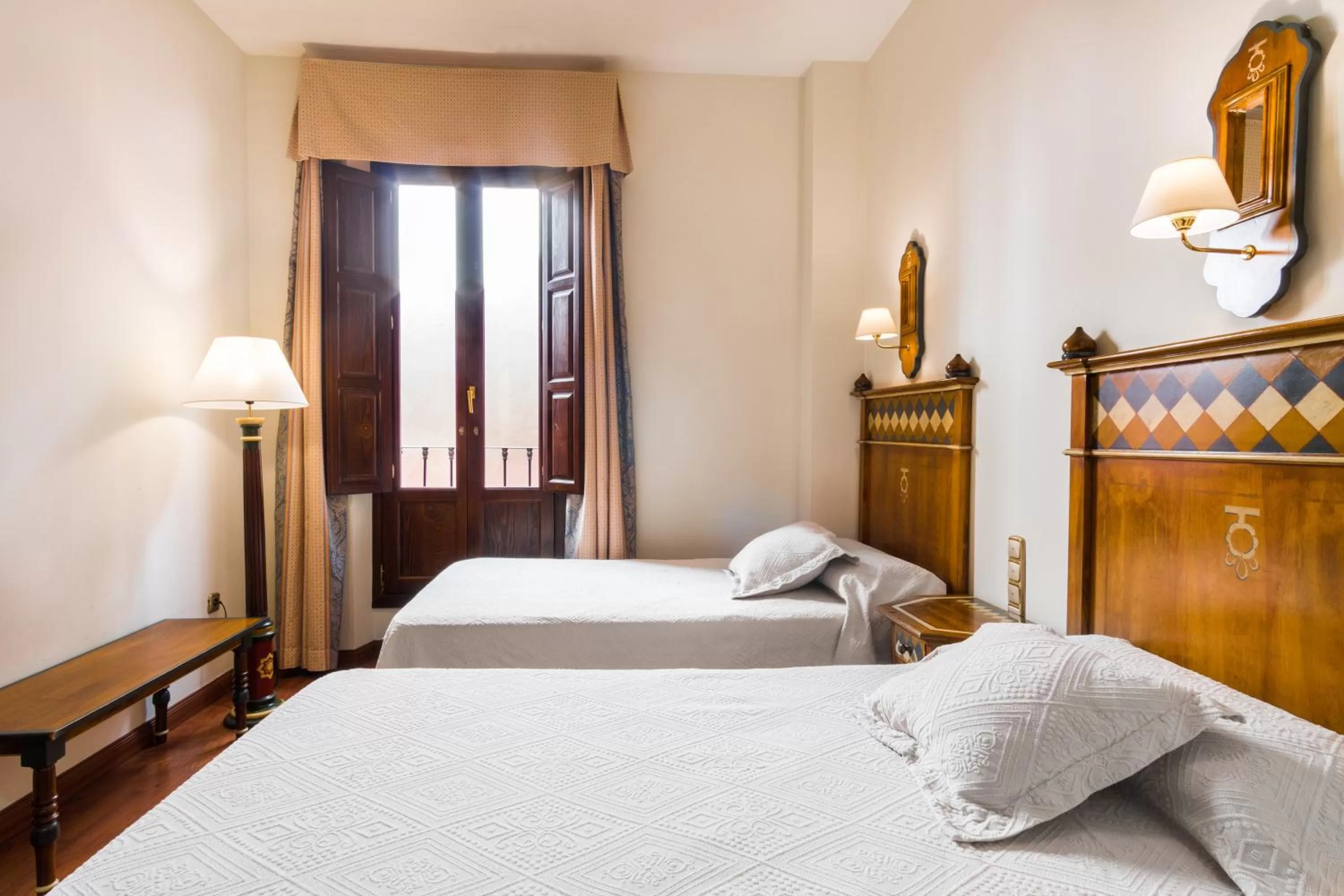 Bed in Hotel Plaza Nueva