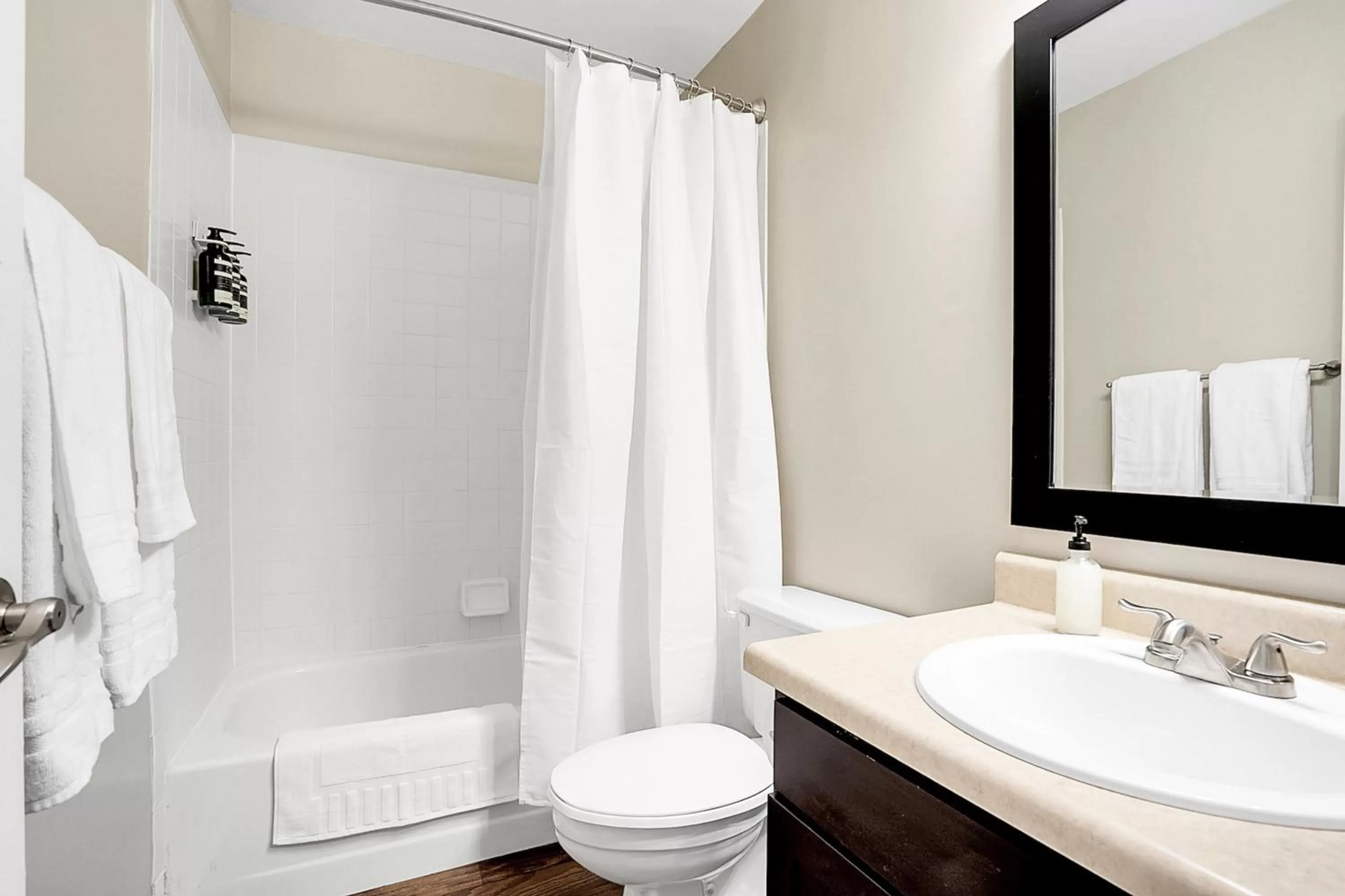 Shower, Bathroom in Kasa Downtown Louisville