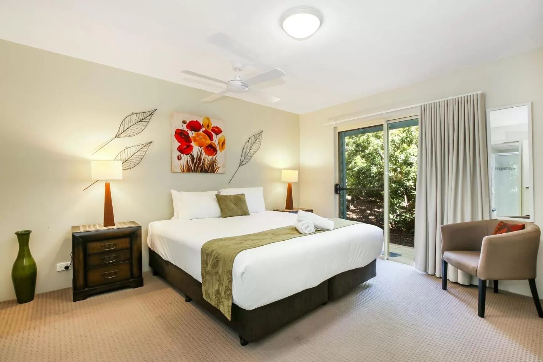 Bed in Lennox Beach Resort