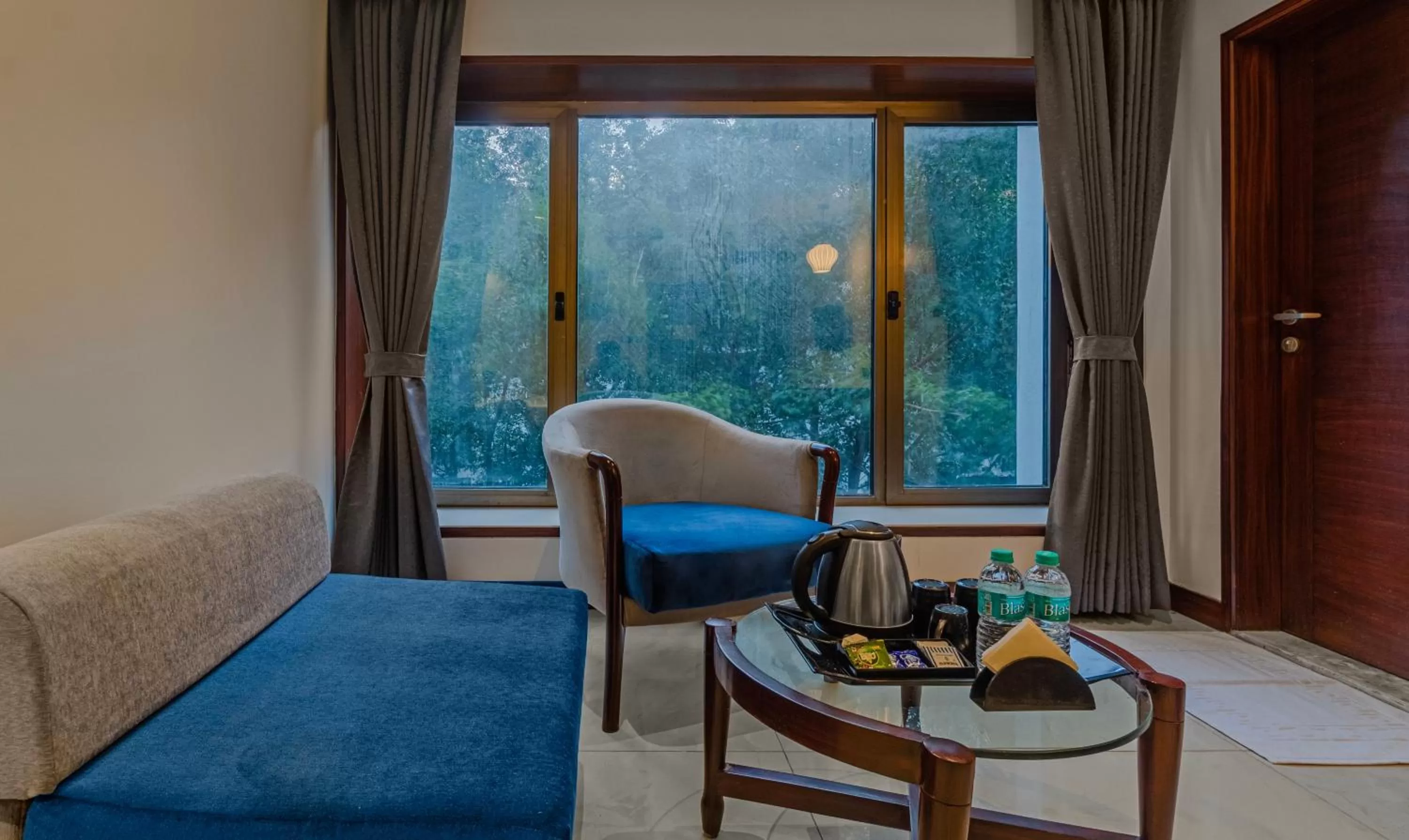 Seating area in Treebo Regency - Bund Garden, Dhole Patil Road