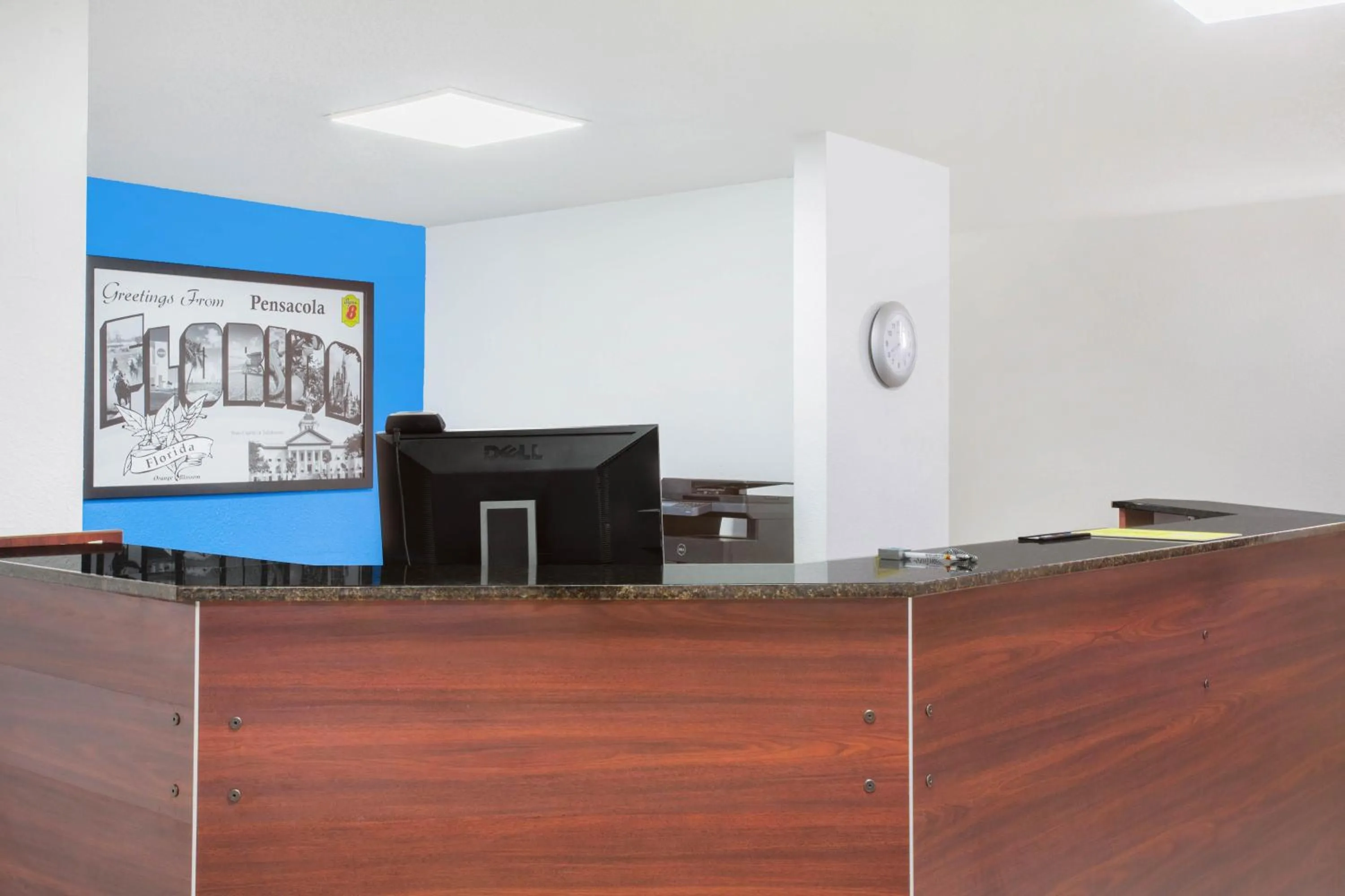 Lobby or reception in Super 8 by Wyndham Pensacola