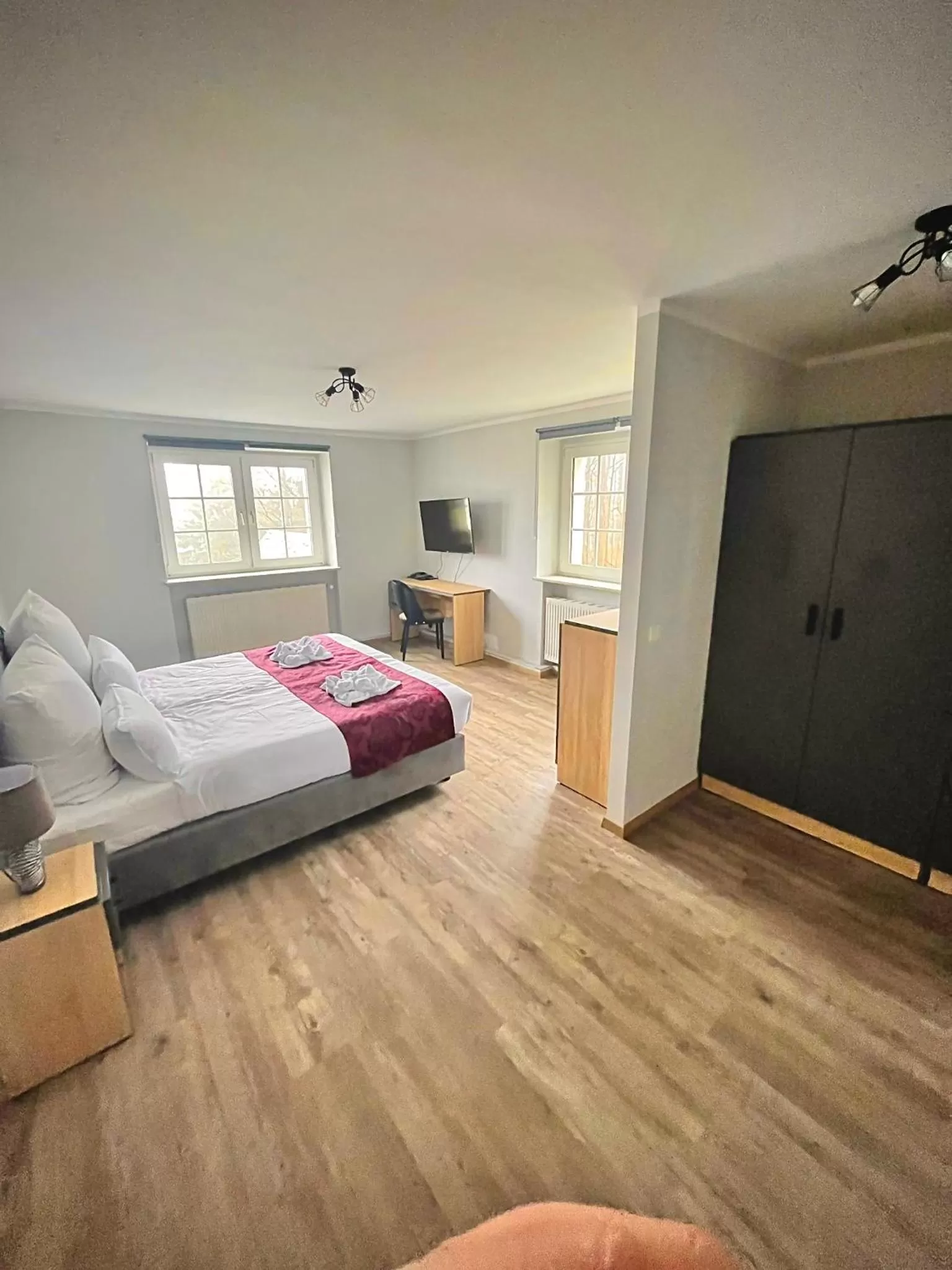 Photo of the whole room, Bed in Hotel Waldeslust