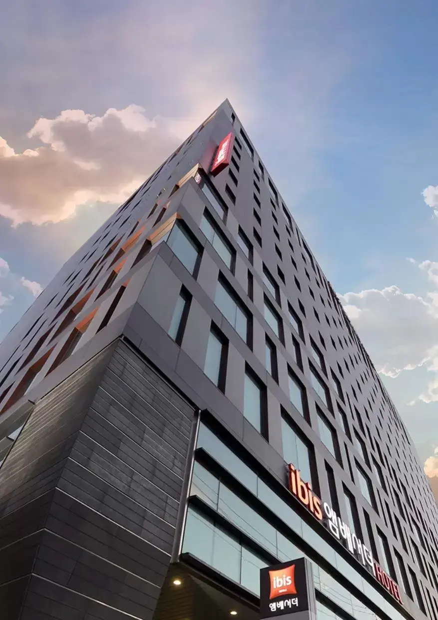 Ibis Ambassador Suwon Ibis Ambassador Suwon