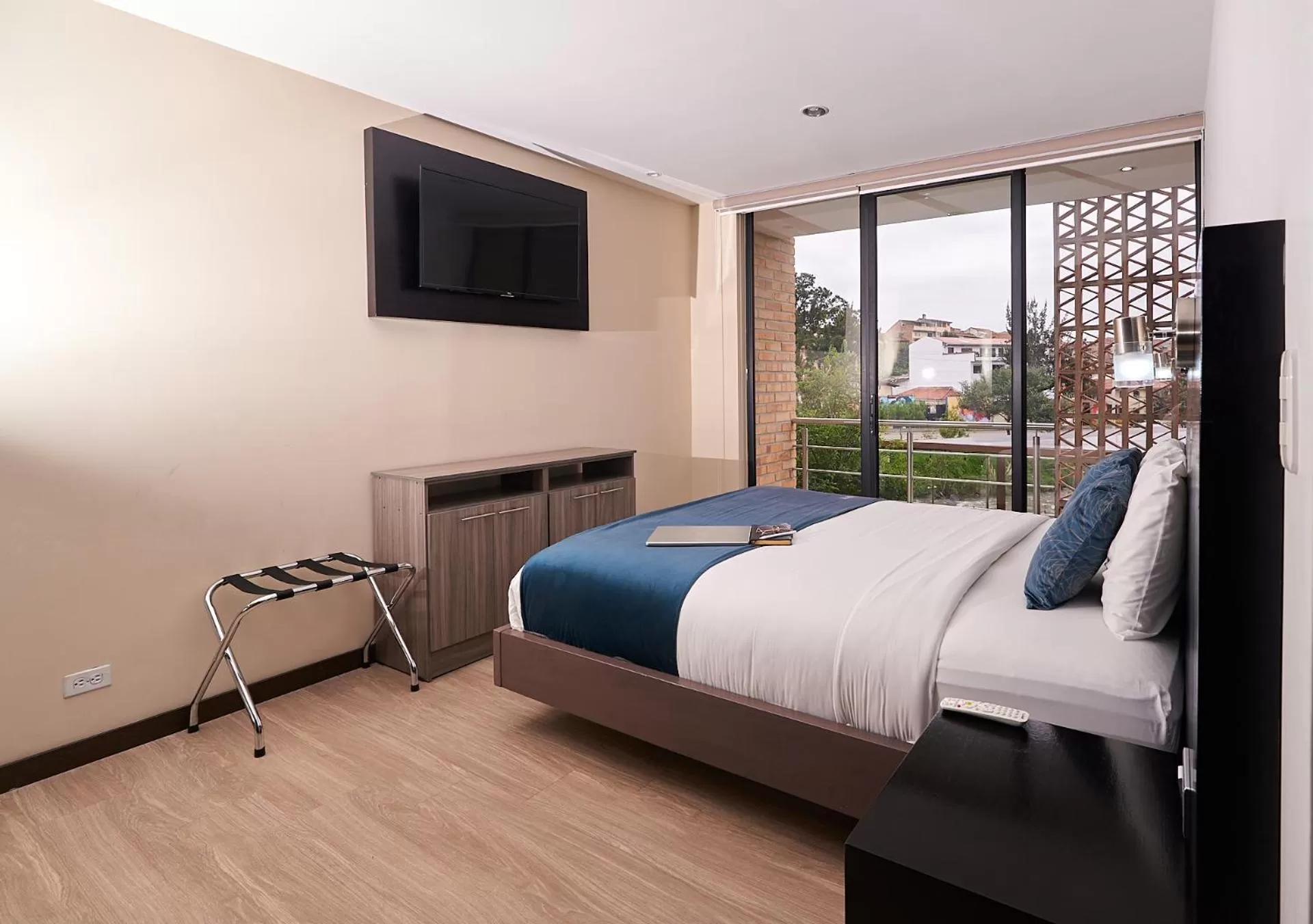 Bed in Hotel & Suites en Cuenca, Venue Batán