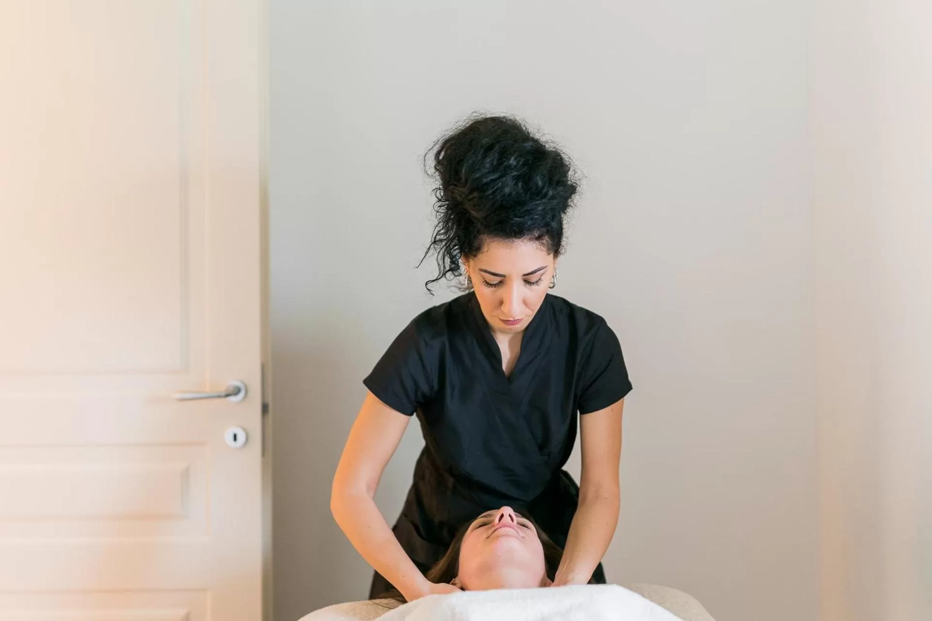 Massage in La Tenuta di Santo Stefano Agri Resort & Spa