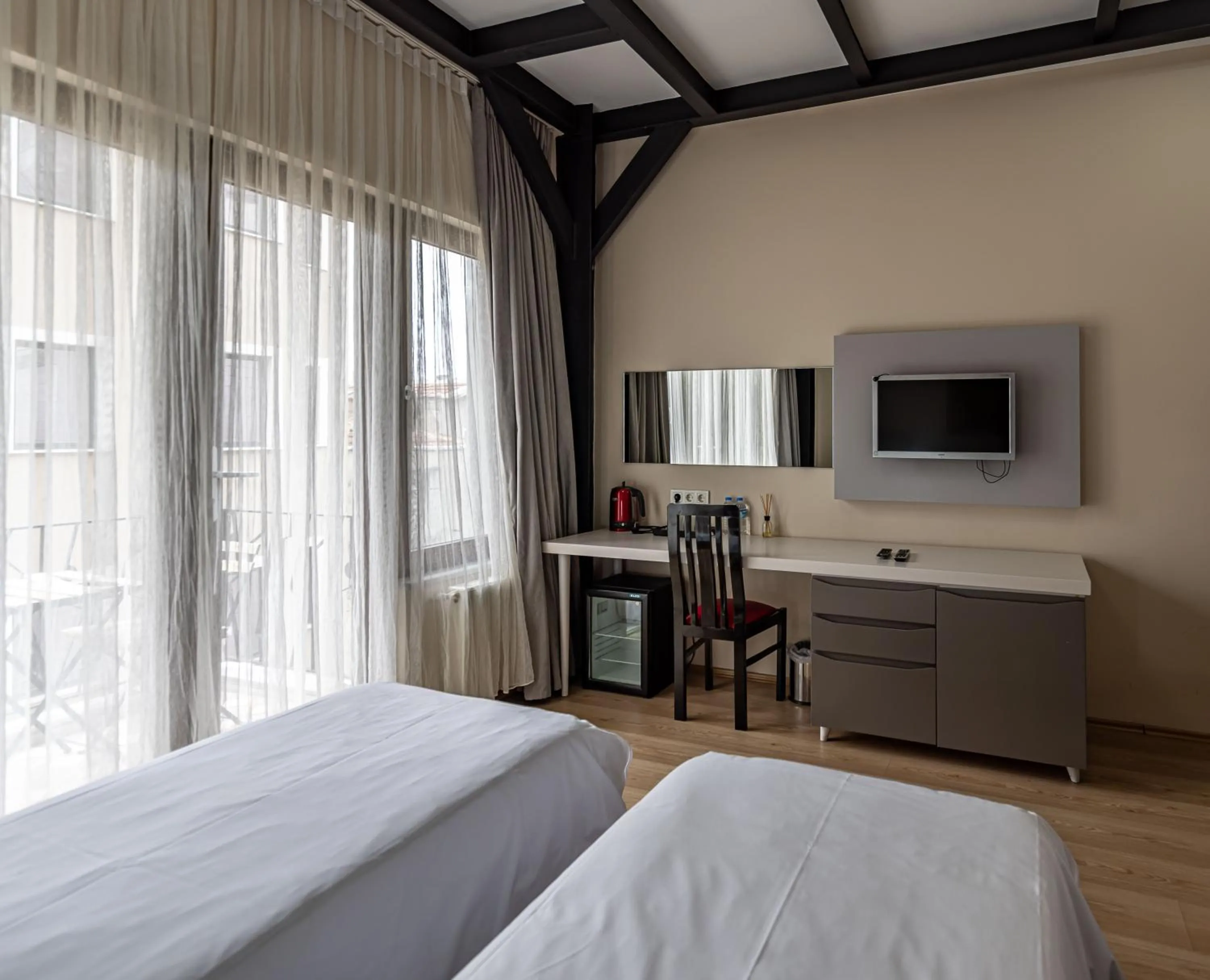 Bedroom, Bed in Calanthe Residence