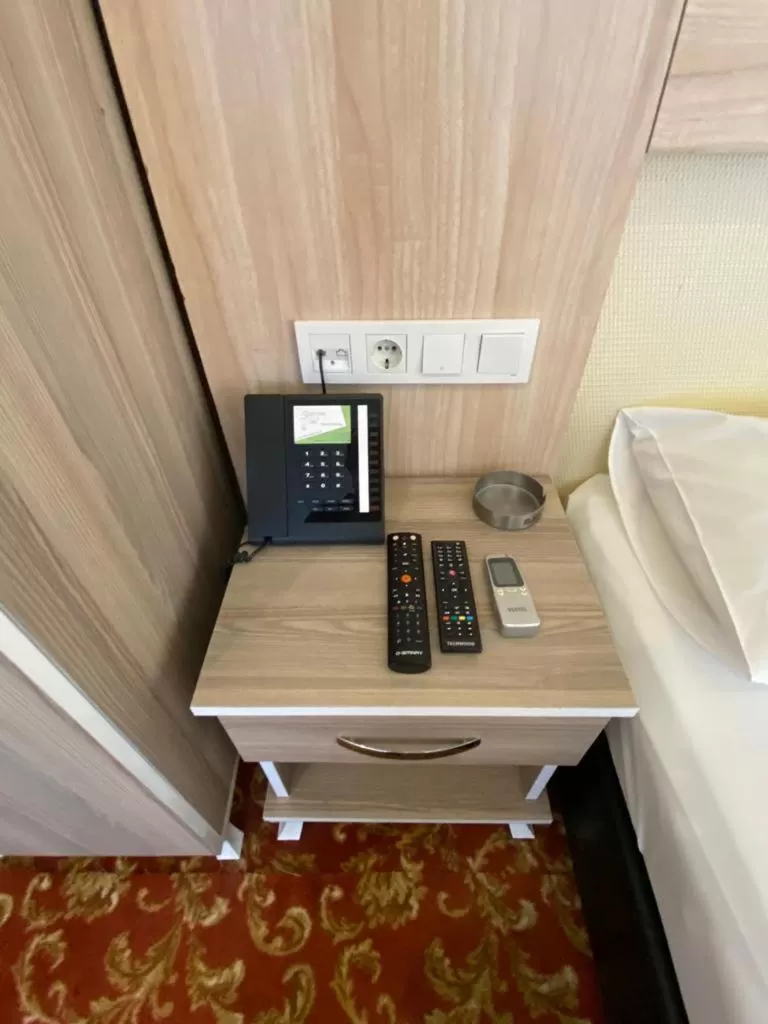 TV and multimedia in Sakran Hotel