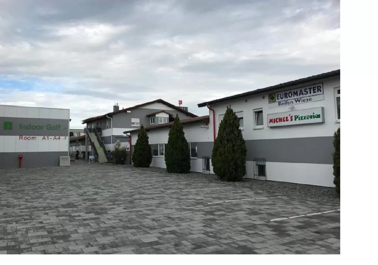 Patio, Property Building in Hotel Hohenloher Tor