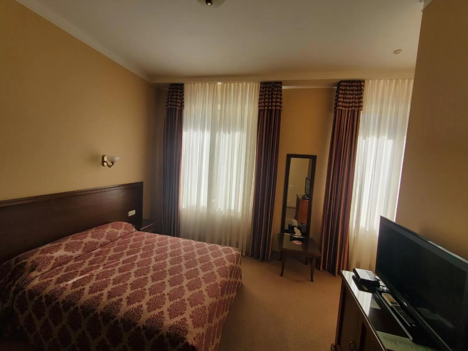 Bed in CityClub Hotel