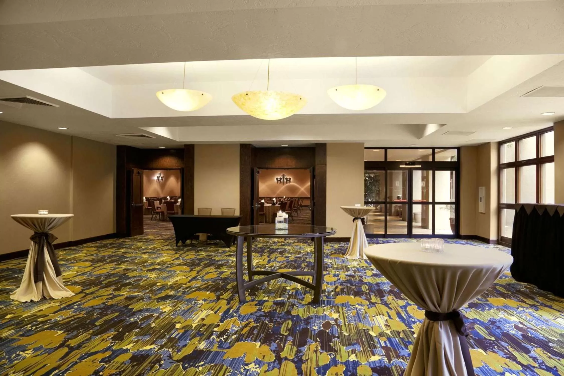 Meeting/conference room in Embassy Suites by Hilton Phoenix Tempe