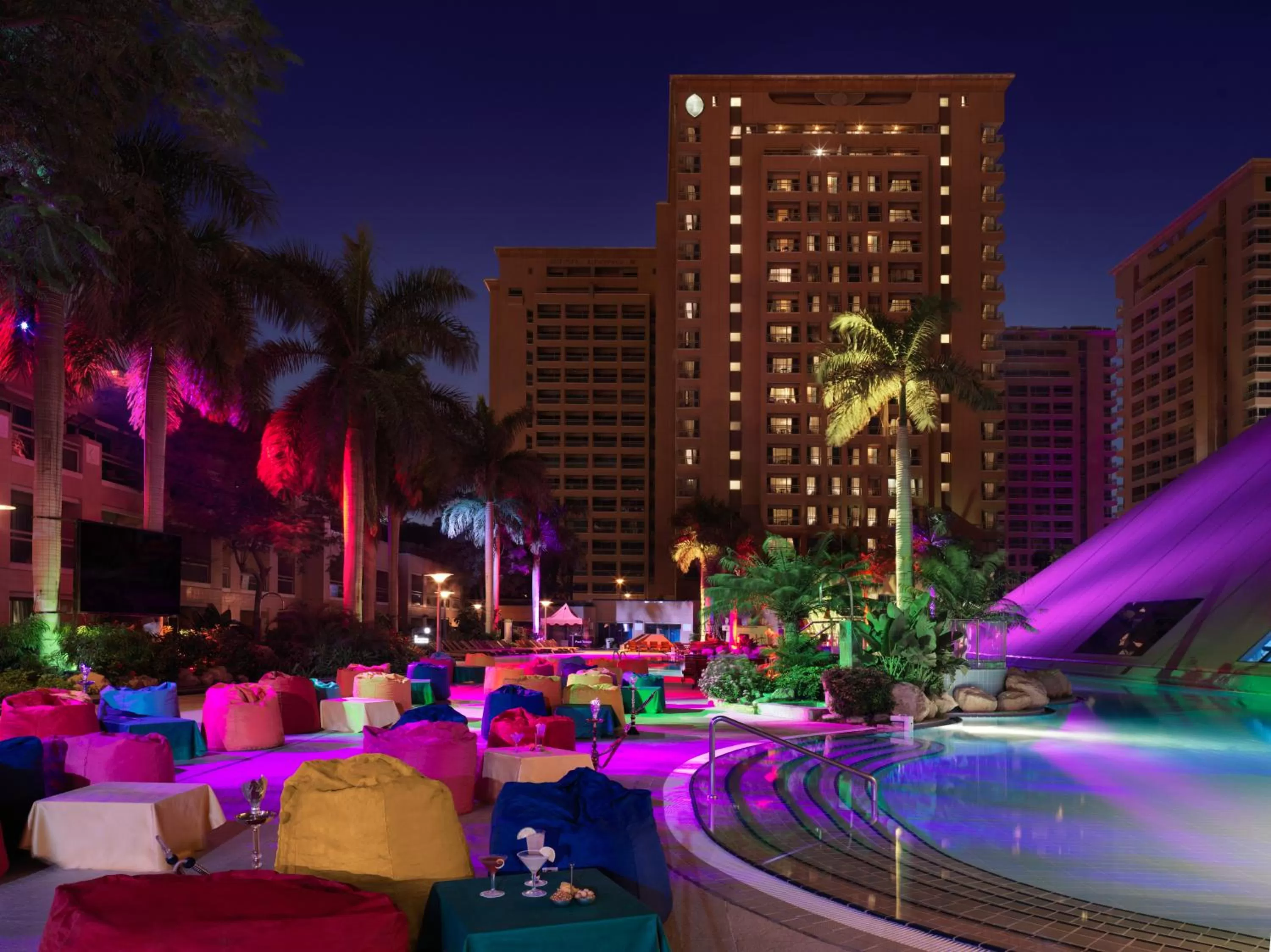 Lounge or bar in Intercontinental Cairo Citystars by IHG