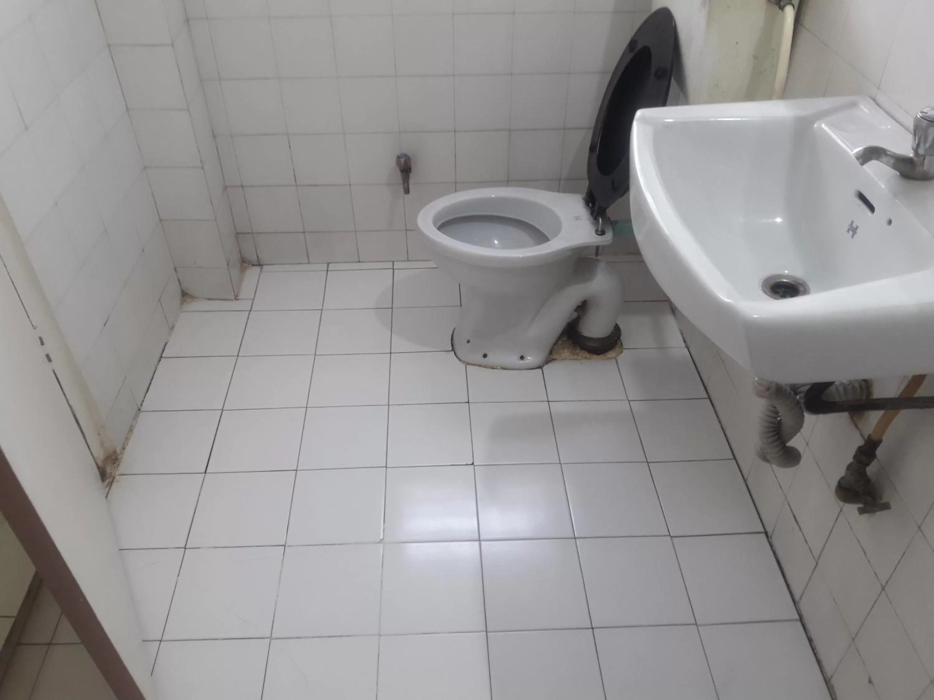 Toilet in Maurya Residency