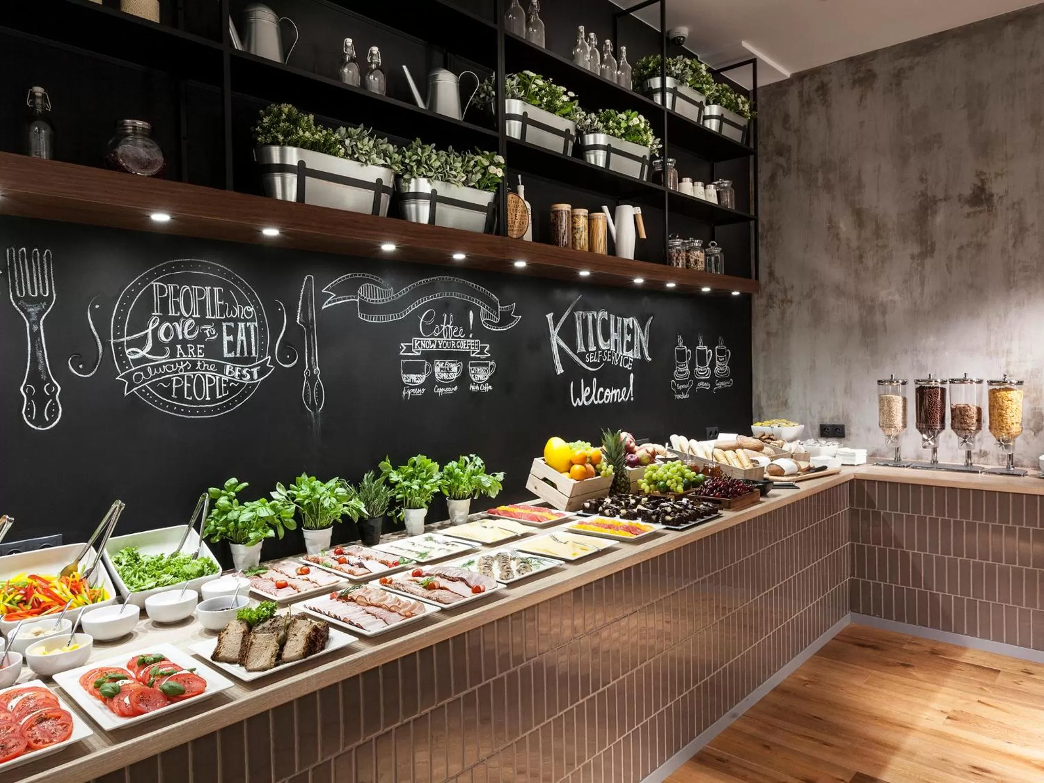 Restaurant/places to eat in Hotel Sadova