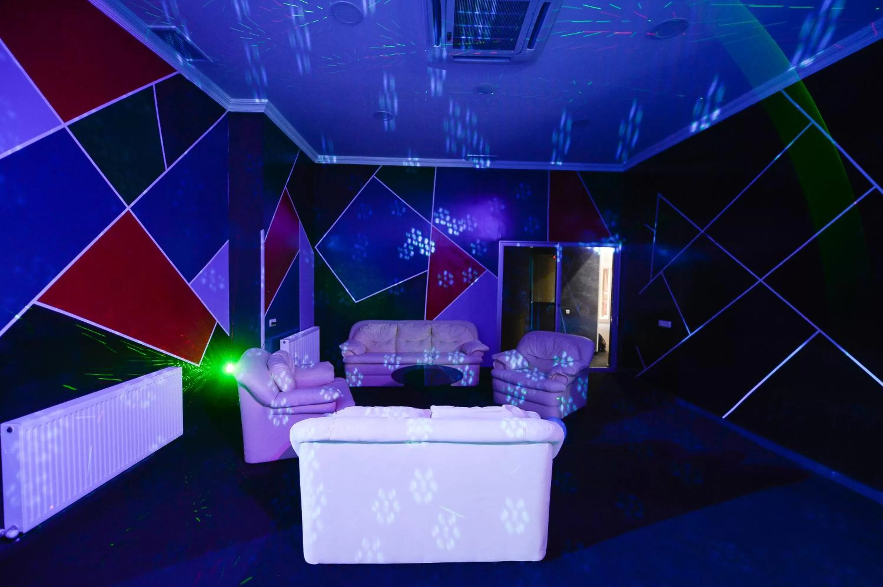 Kids's club, Bathroom in Aura Boutique Hotel