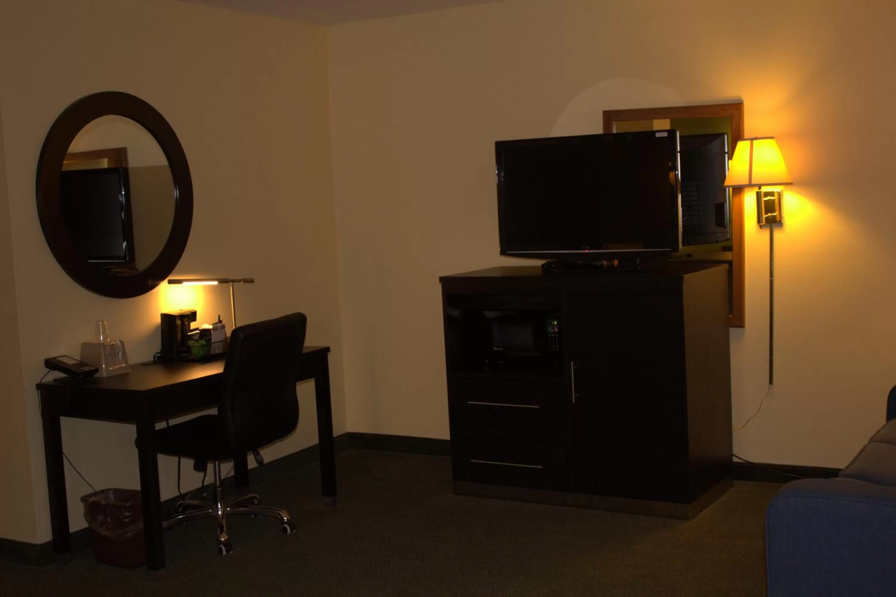 Super 8 by Wyndham Colby