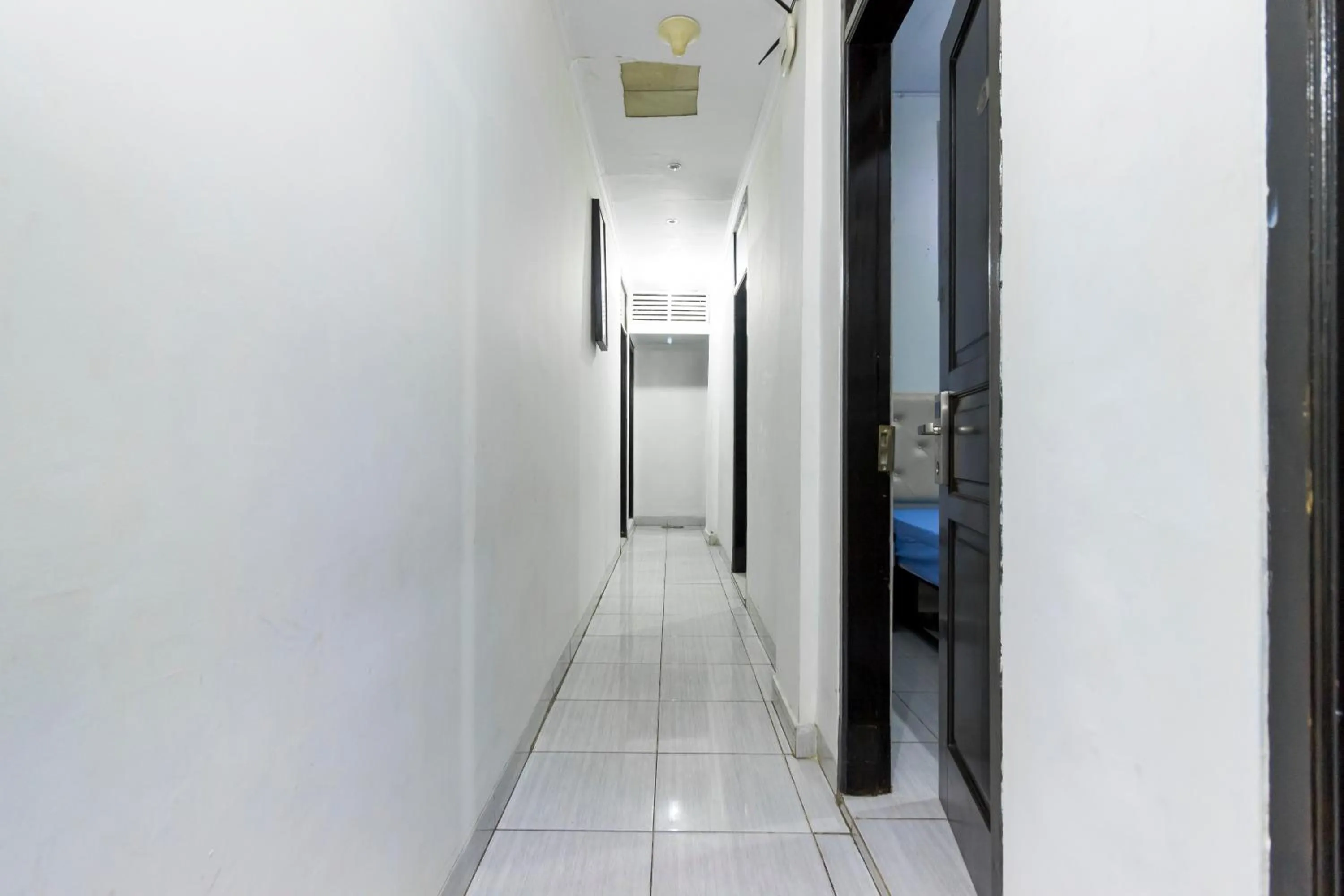 Area and facilities in Reddoorz near Gajah Mada Plaza 2