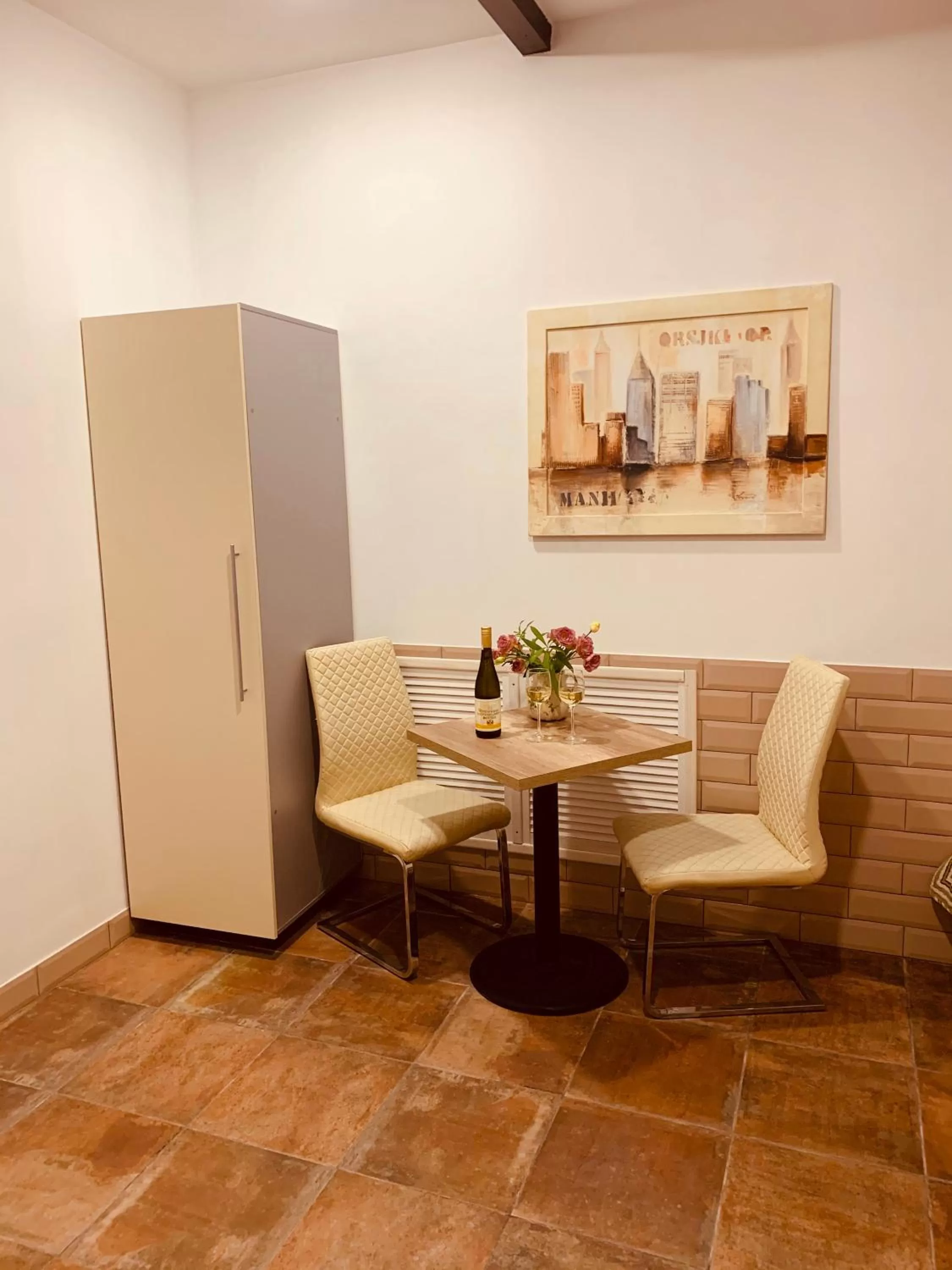 WINE & ROSE BOUTIQUE HOTEL