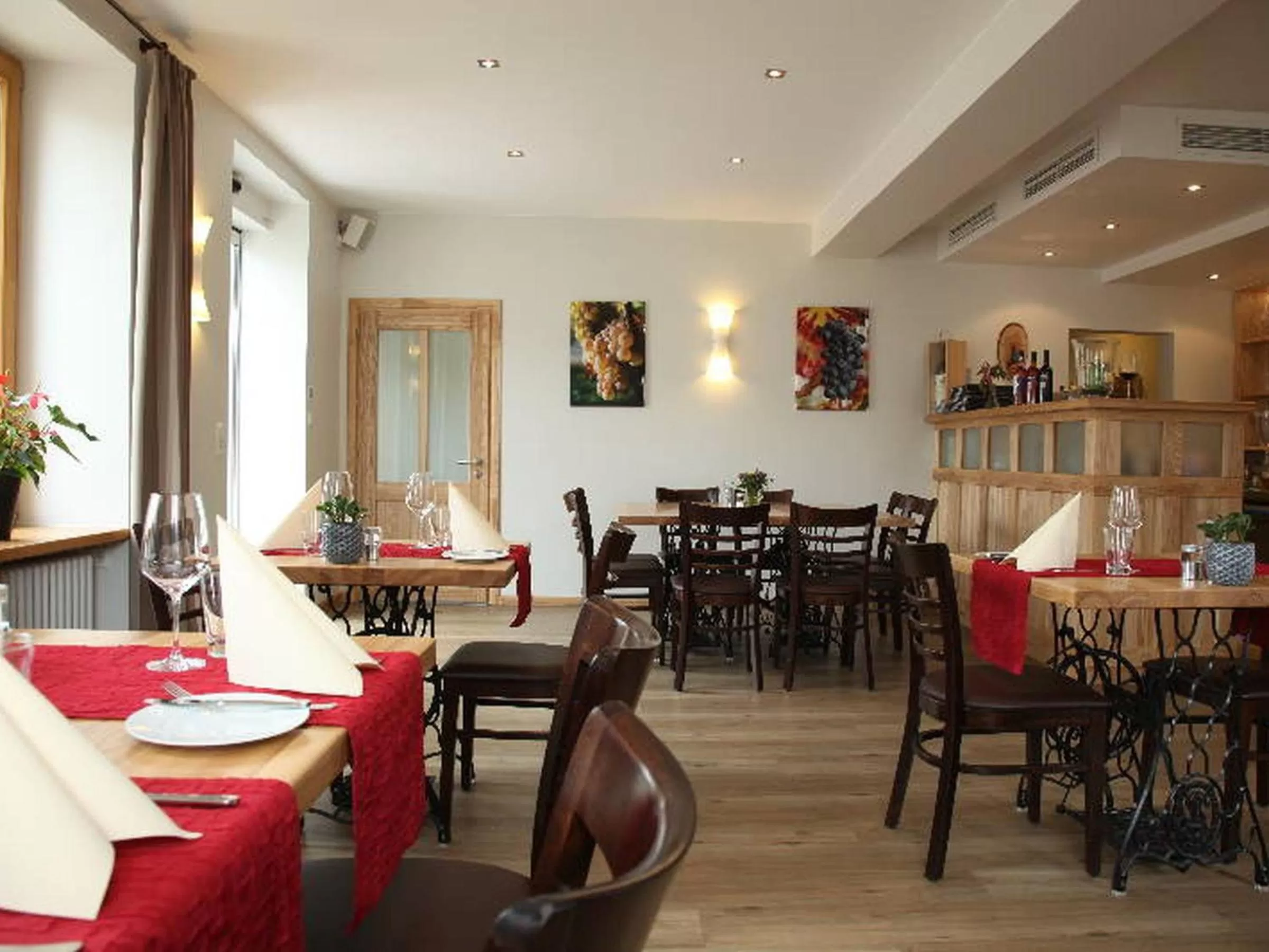 Restaurant/Places to Eat in Restaurant & Appartements In Vino Veritas