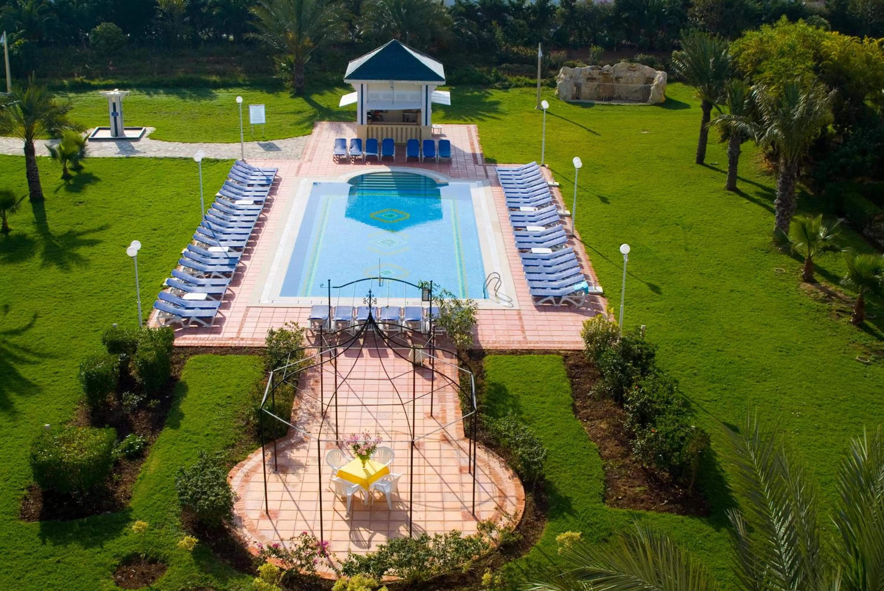 Property building in Medina Belisaire And Thalasso