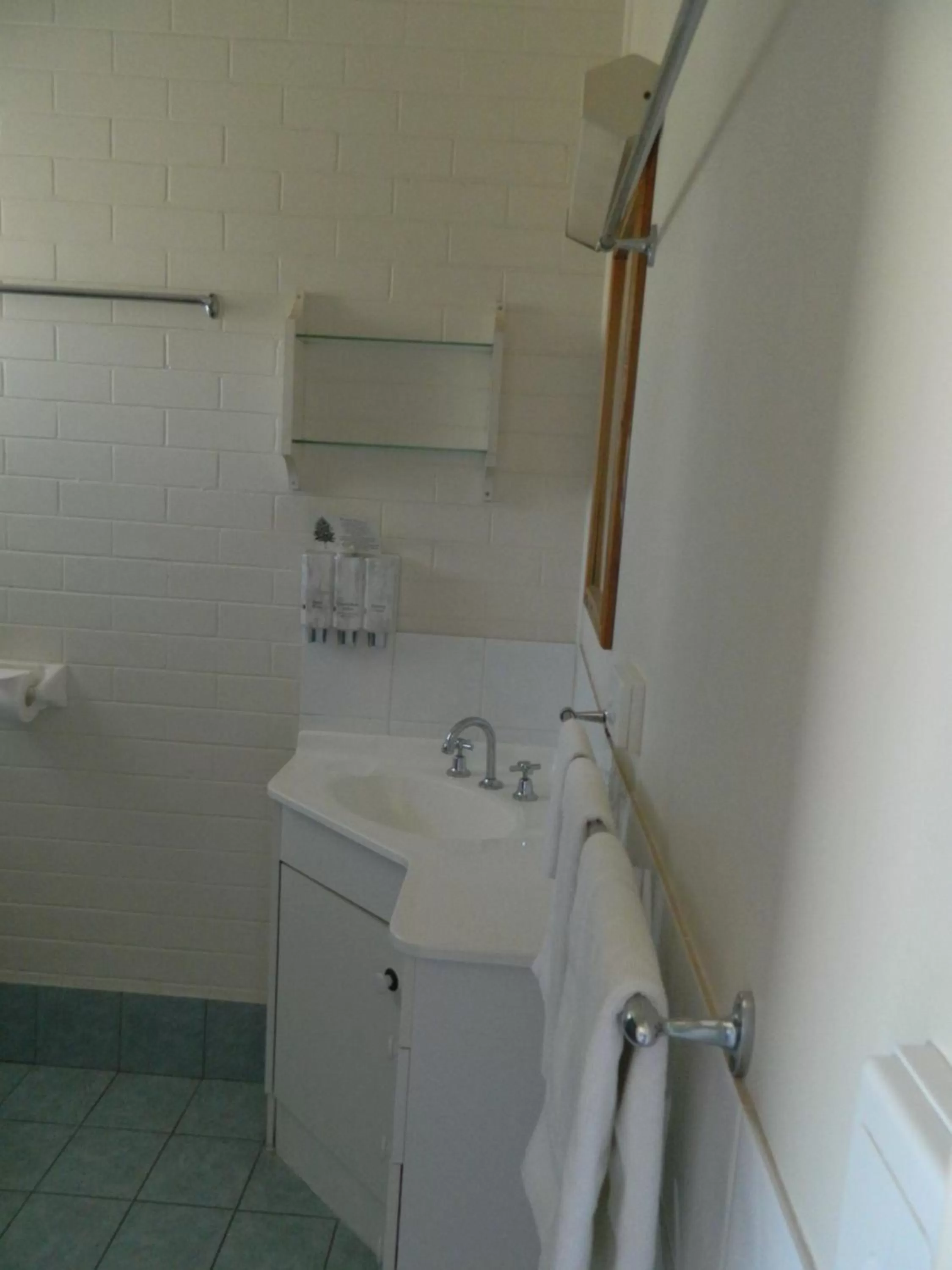 Bathroom in Coachman Motel