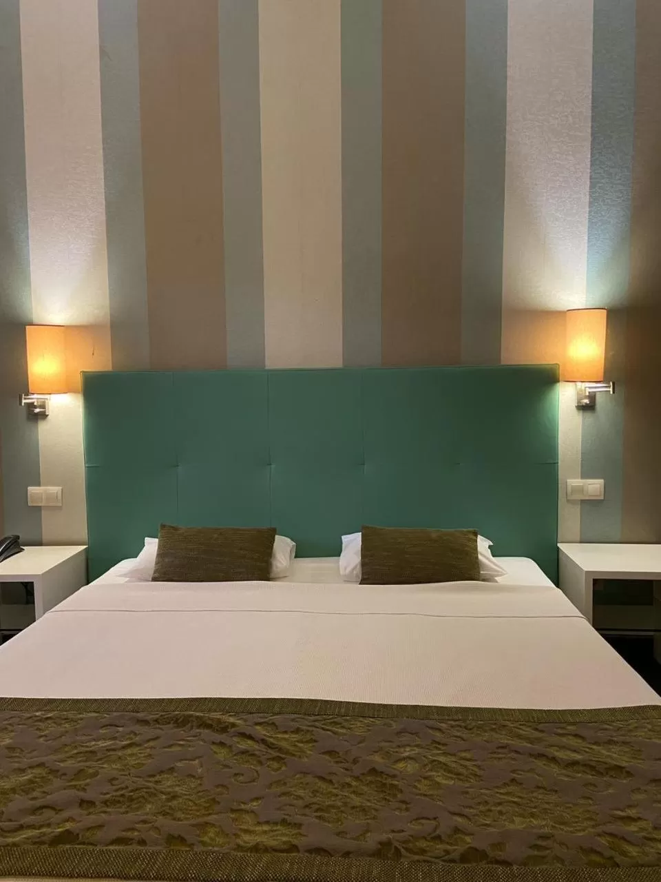 Bed in Ouril Pontao Hotel