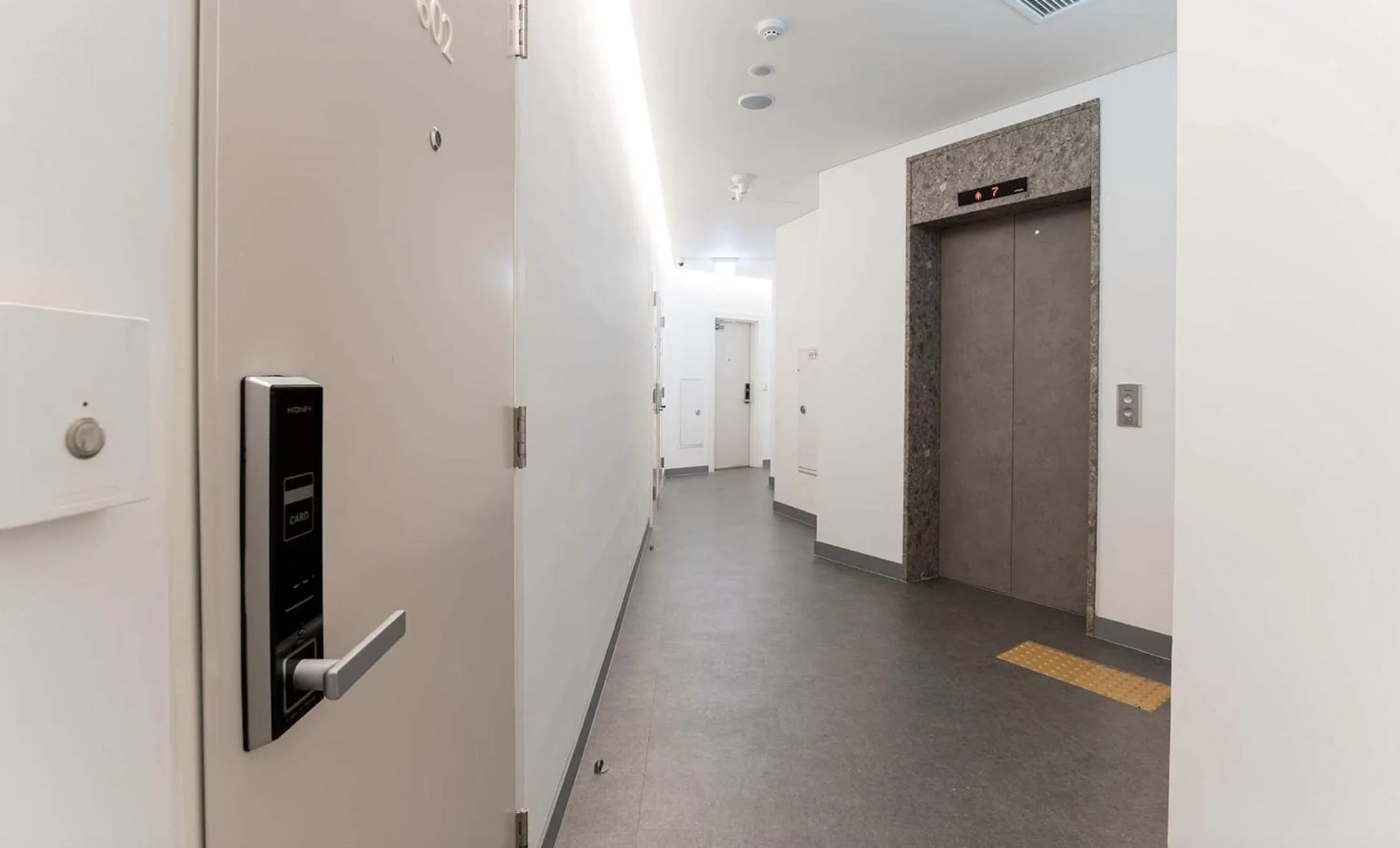 H Avenue Hotel Idae Shinchon