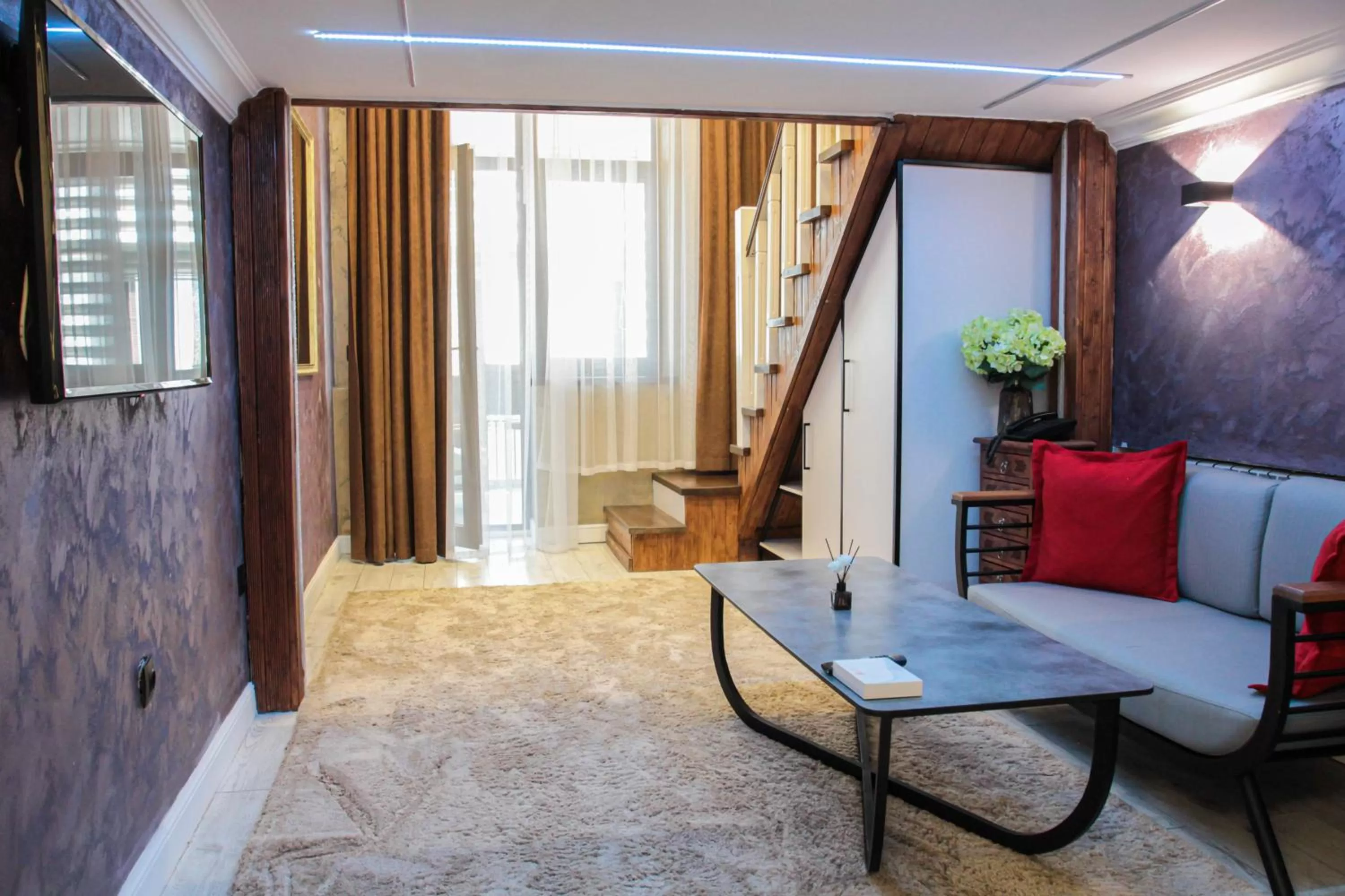 Living room, Seating Area in E-lite& Meatador