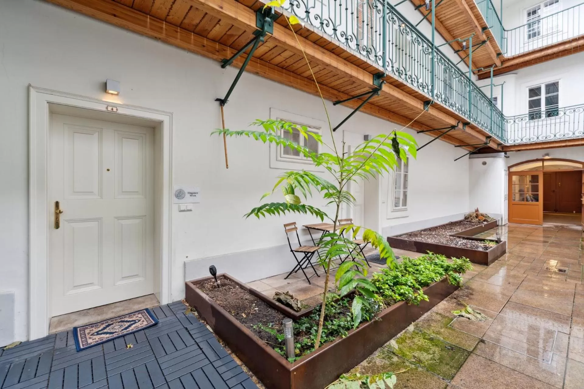 Patio in Florian's apartments in Mariahilf Vienna