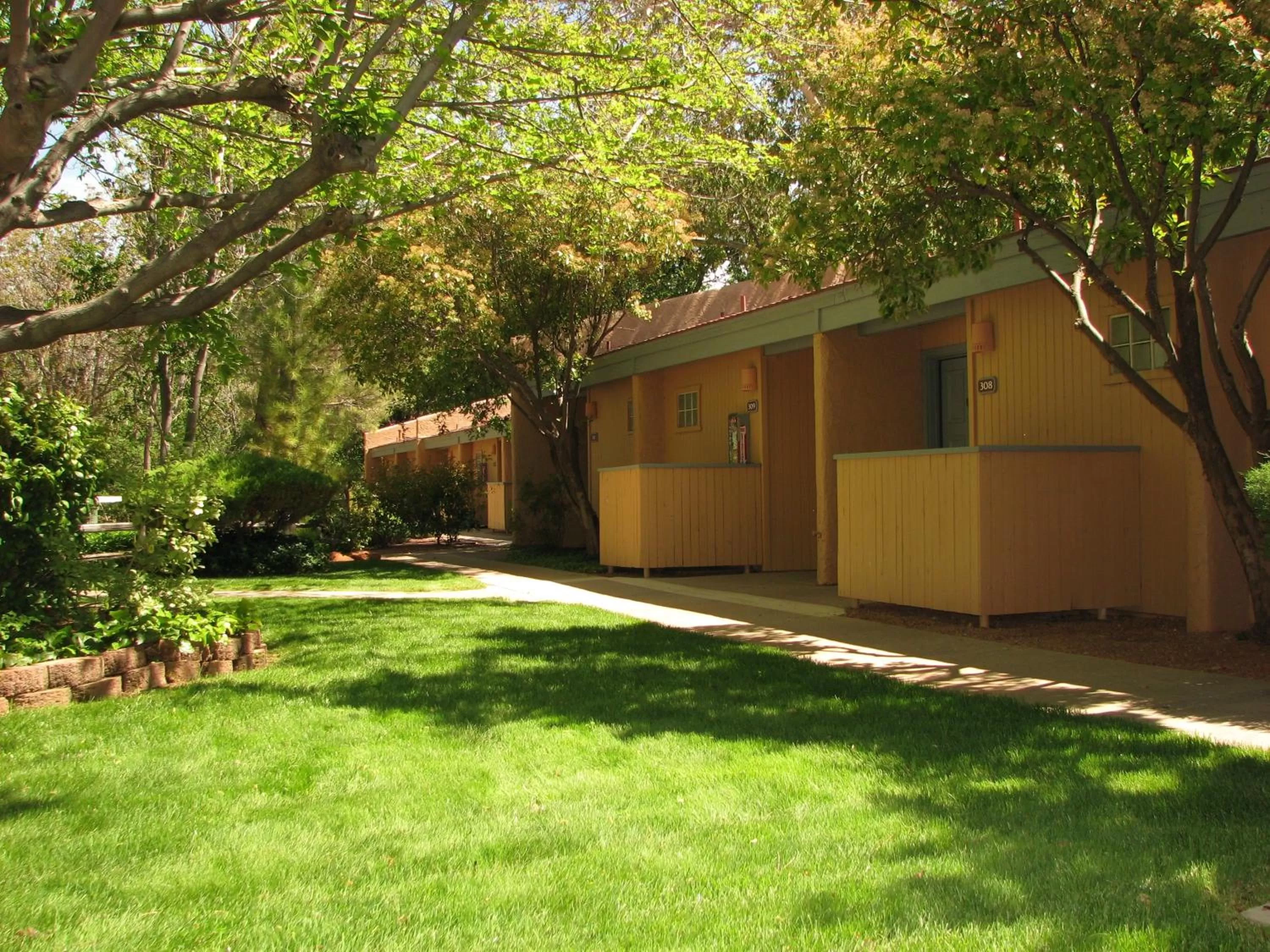 Garden in Villas at Poco Diablo