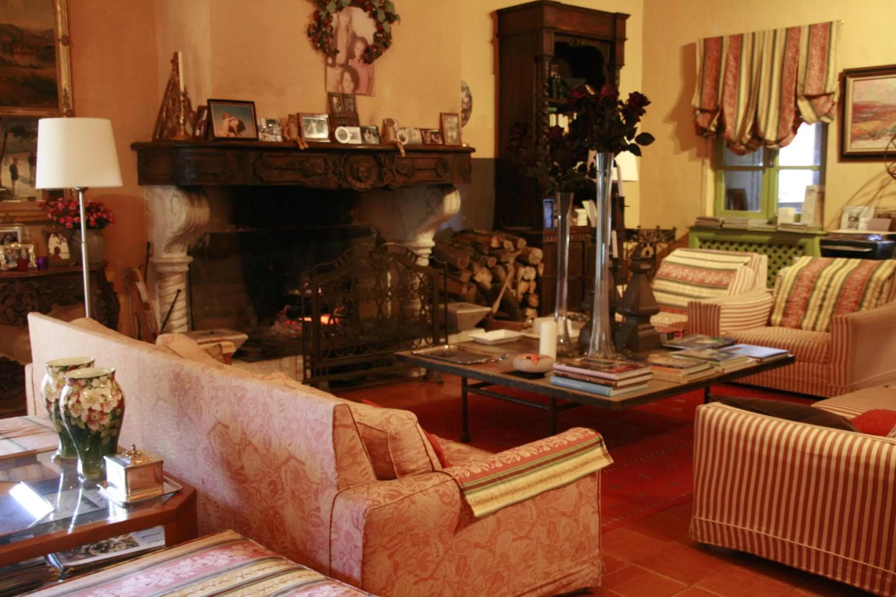 Living room in La Maison sur la Colline
