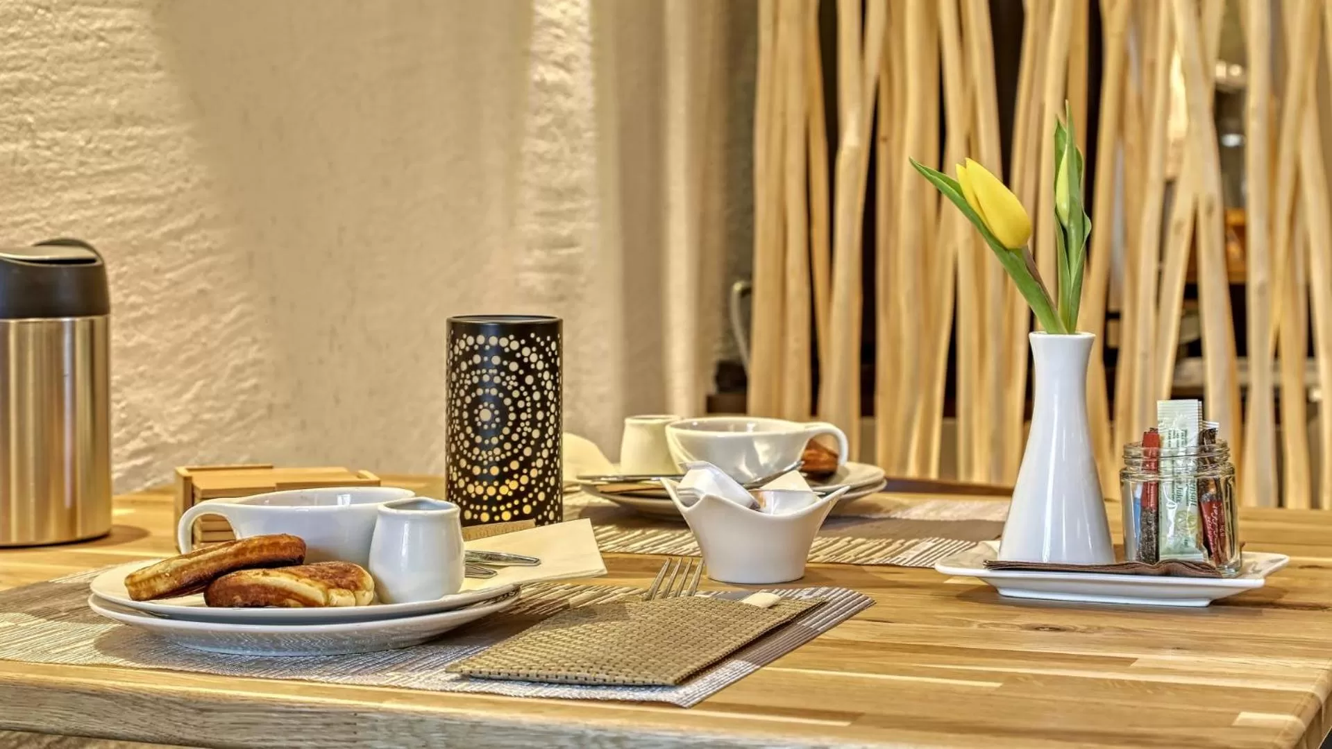 Food and drinks in Suit' & Frühstück Zum Latschen - Adults Only