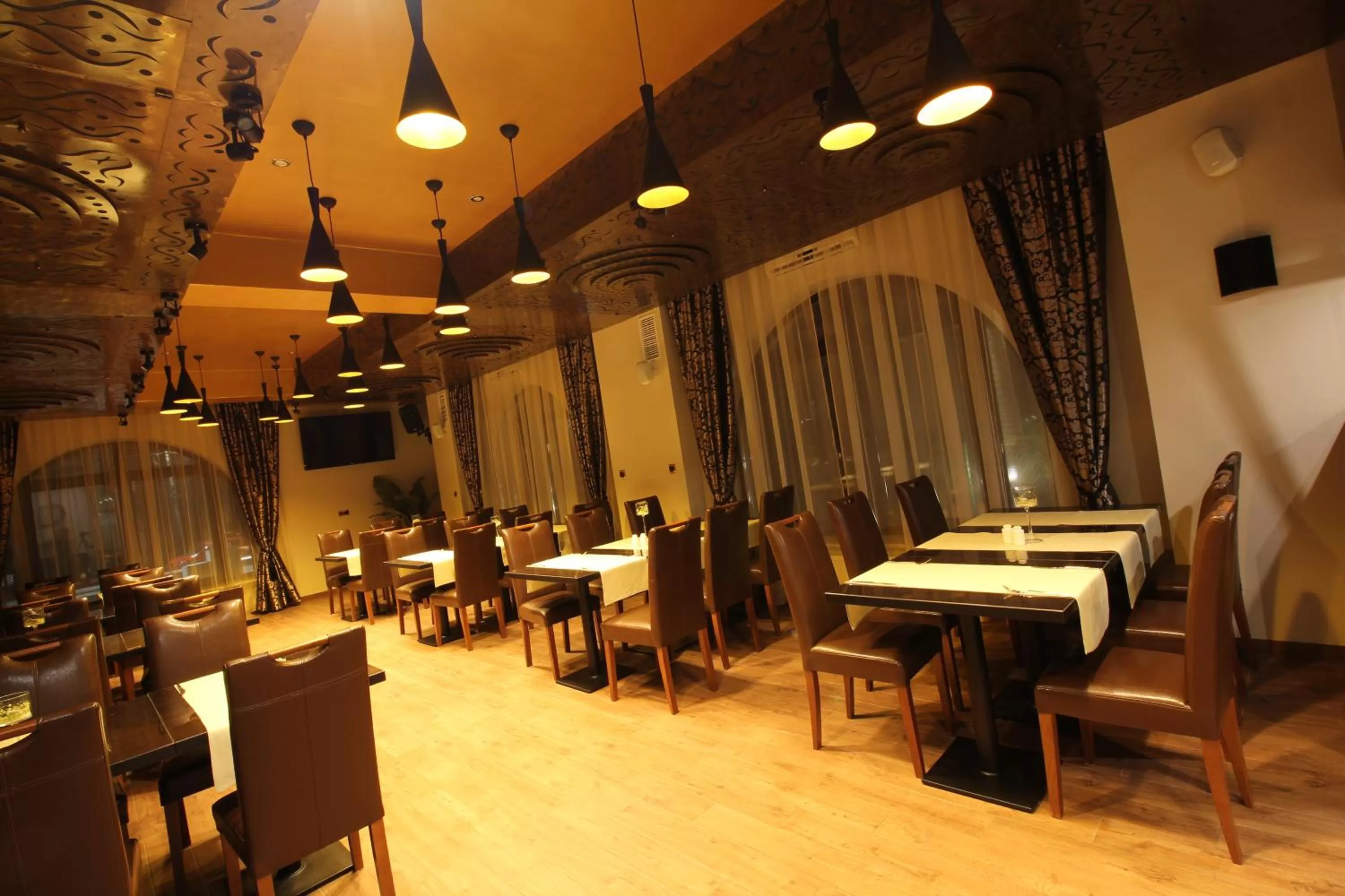 Restaurant/places to eat in Lawendowy Zdrój Medycyna i SPA