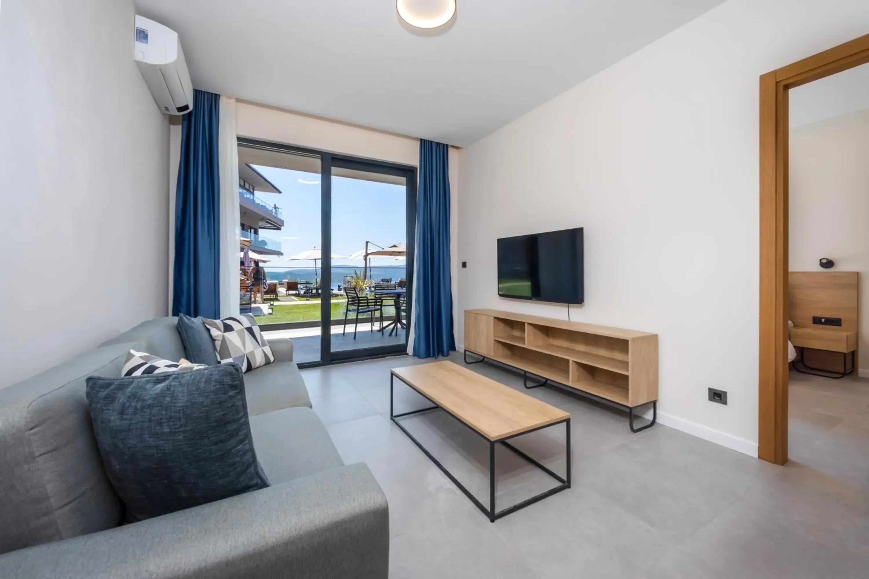 Family Suite in Royal Blue Resort & Residences Family Suite in Royal Blue Resort & Residences