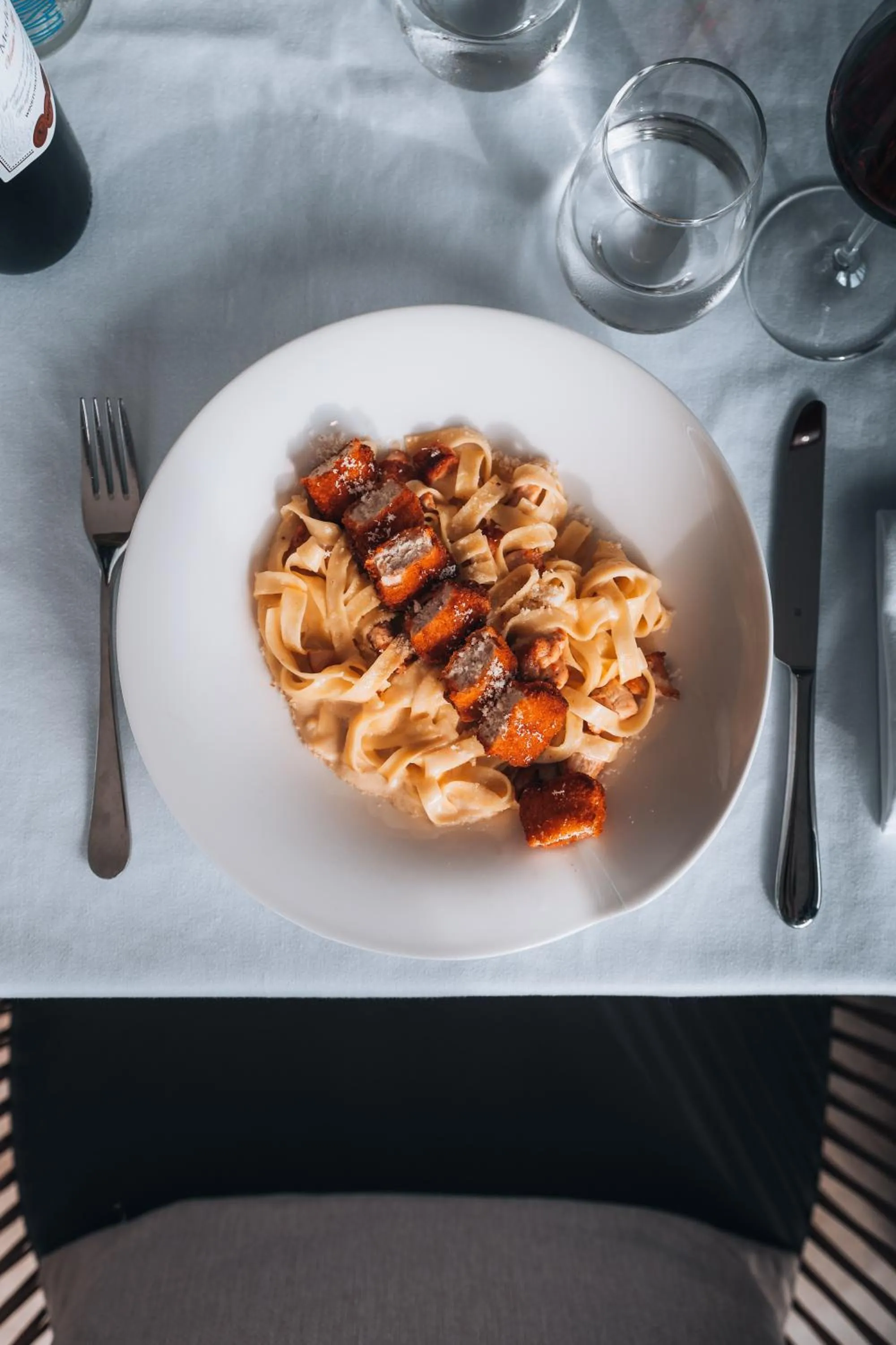 Food and drinks in Royal Blue Resort & Residences