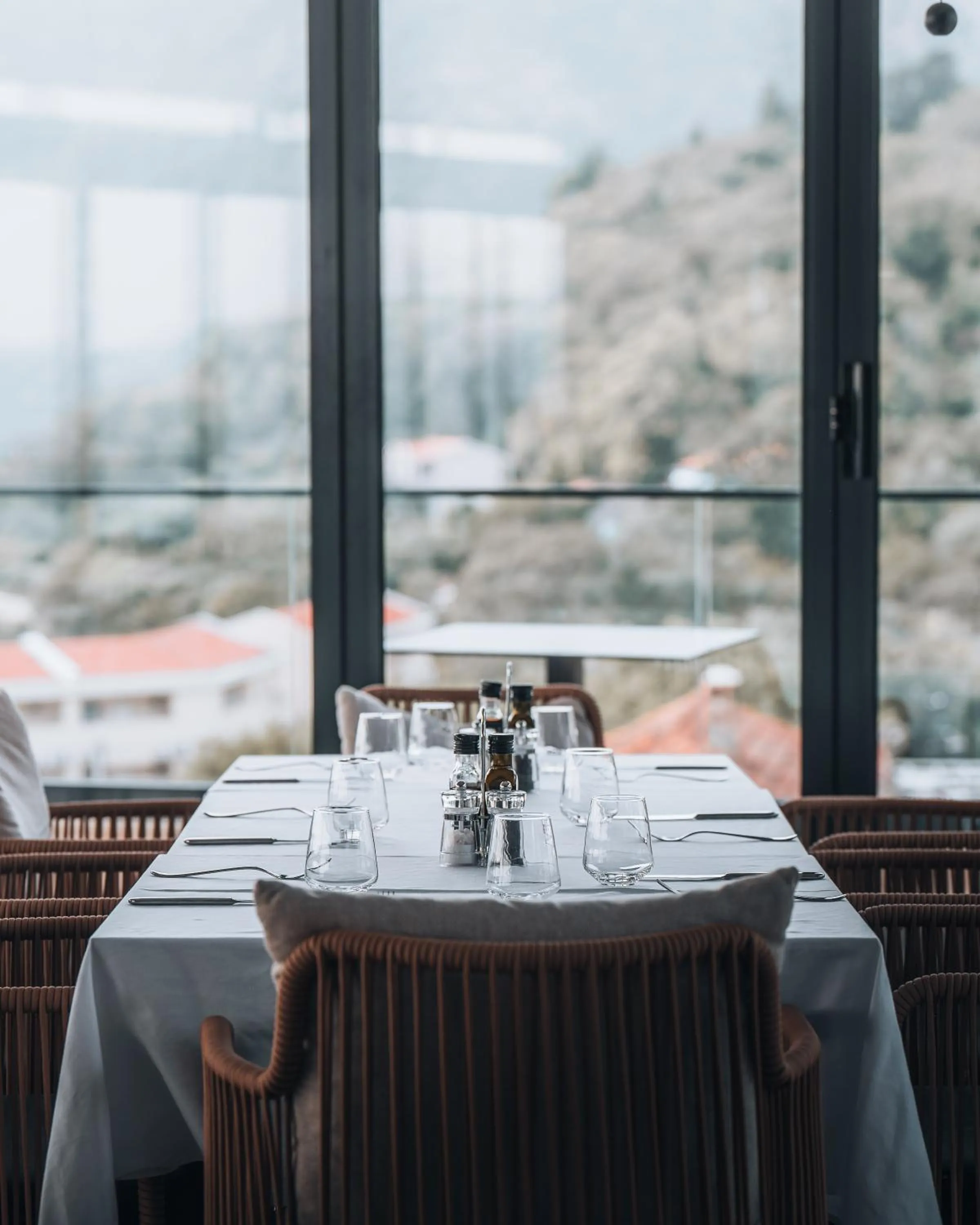 Restaurant/places to eat in Royal Blue Resort & Residences